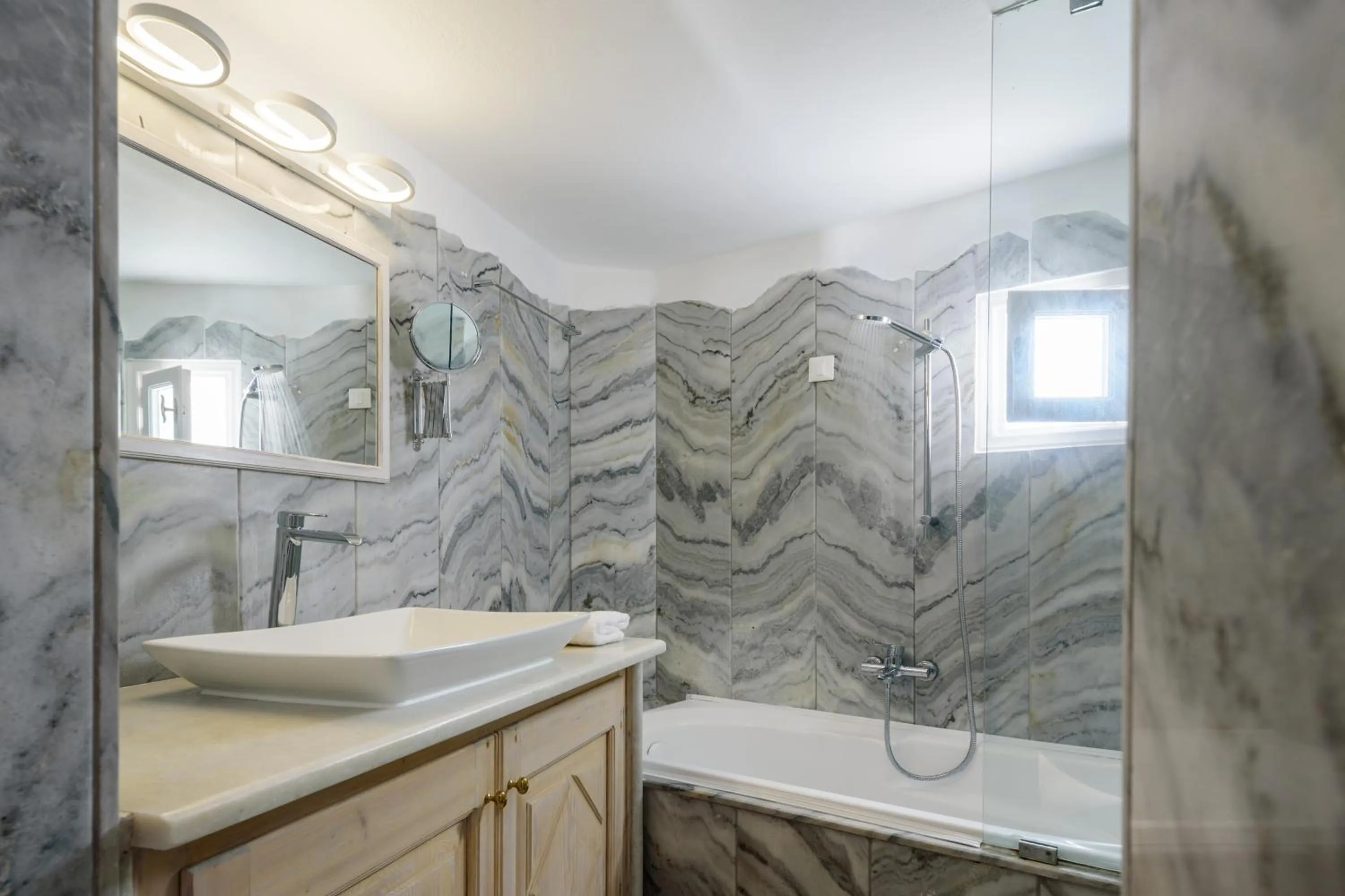 MyBoZer Hotel Kallisto