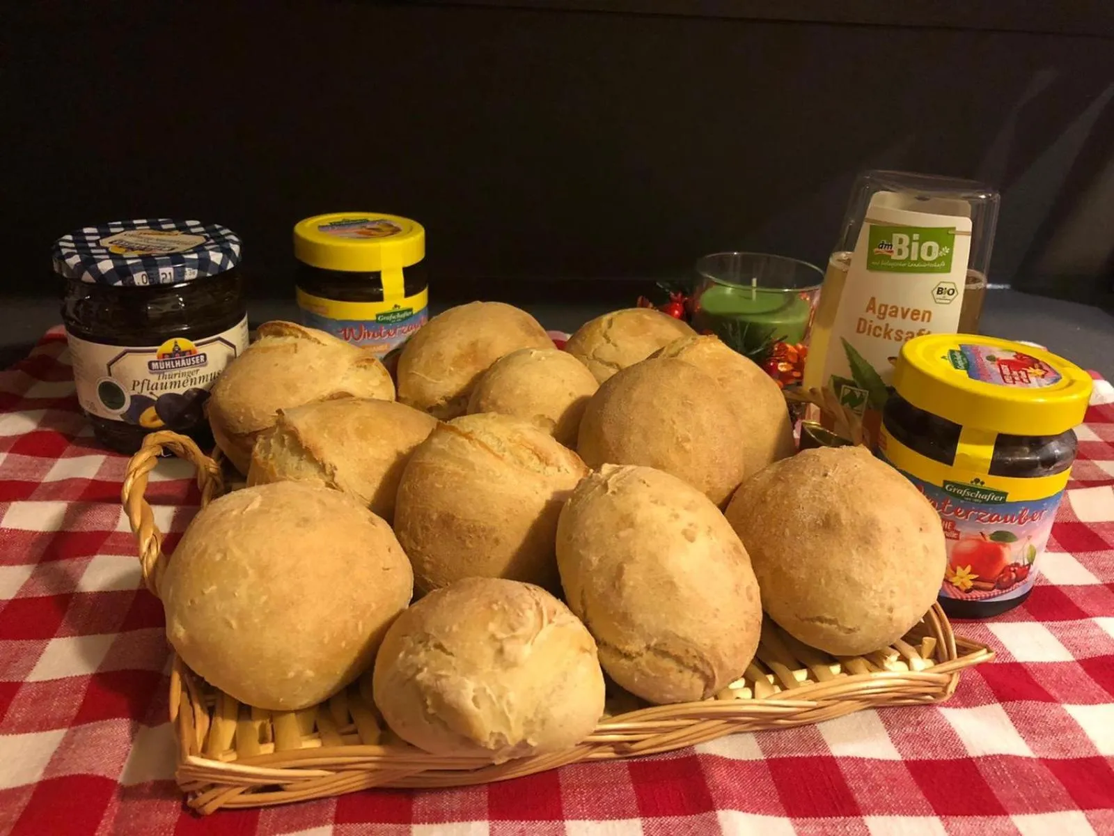 Food and drinks in Hotel Saini with Air conditioning