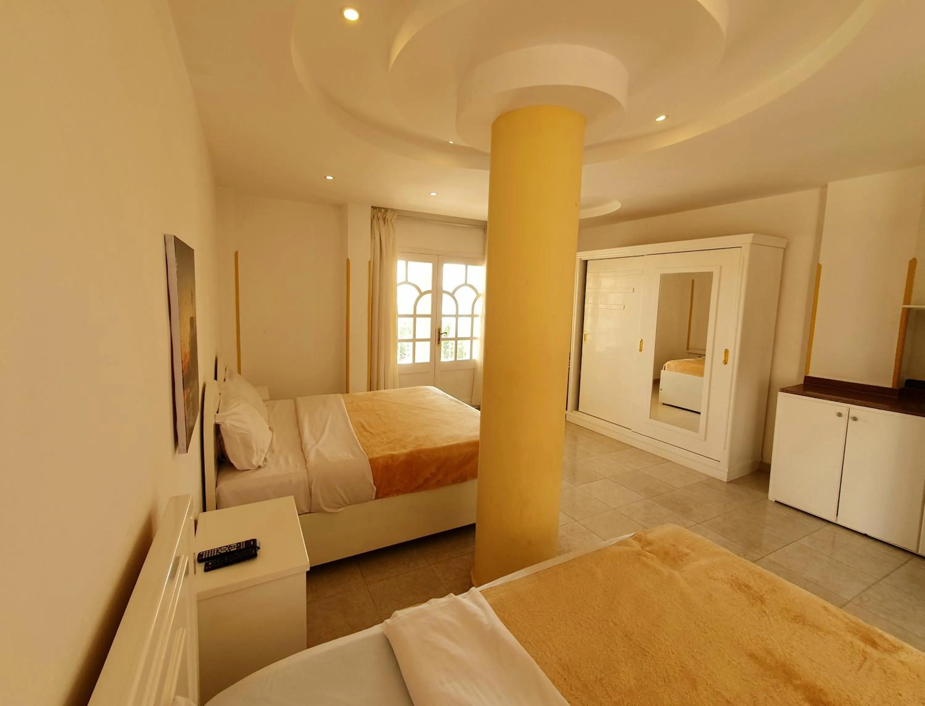 Bedroom, Bed in Spring Hotel Luxor