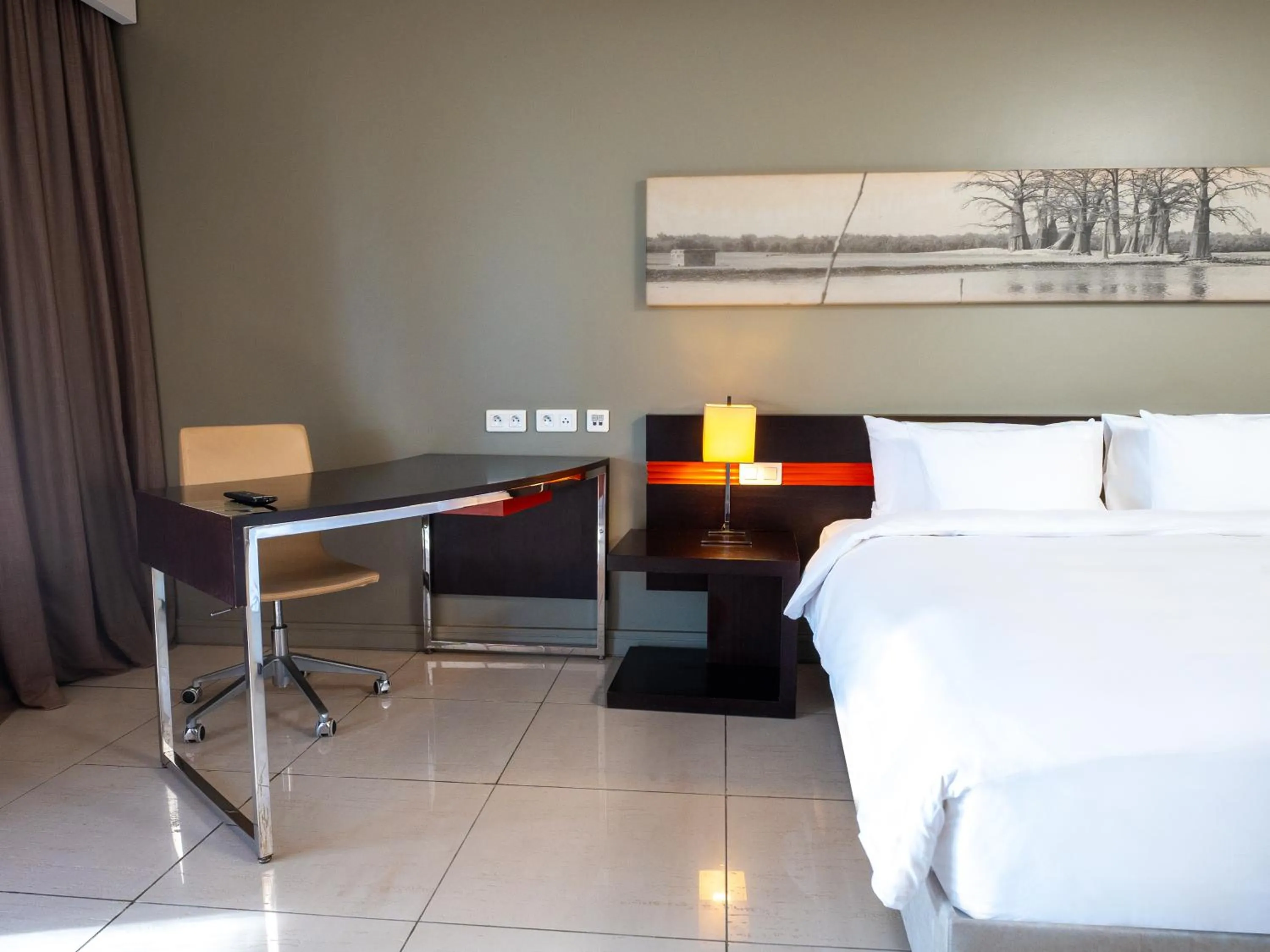 Bedroom, Bed in Noom Hotel Dakar Sea Plaza, a member of Radisson Individuals