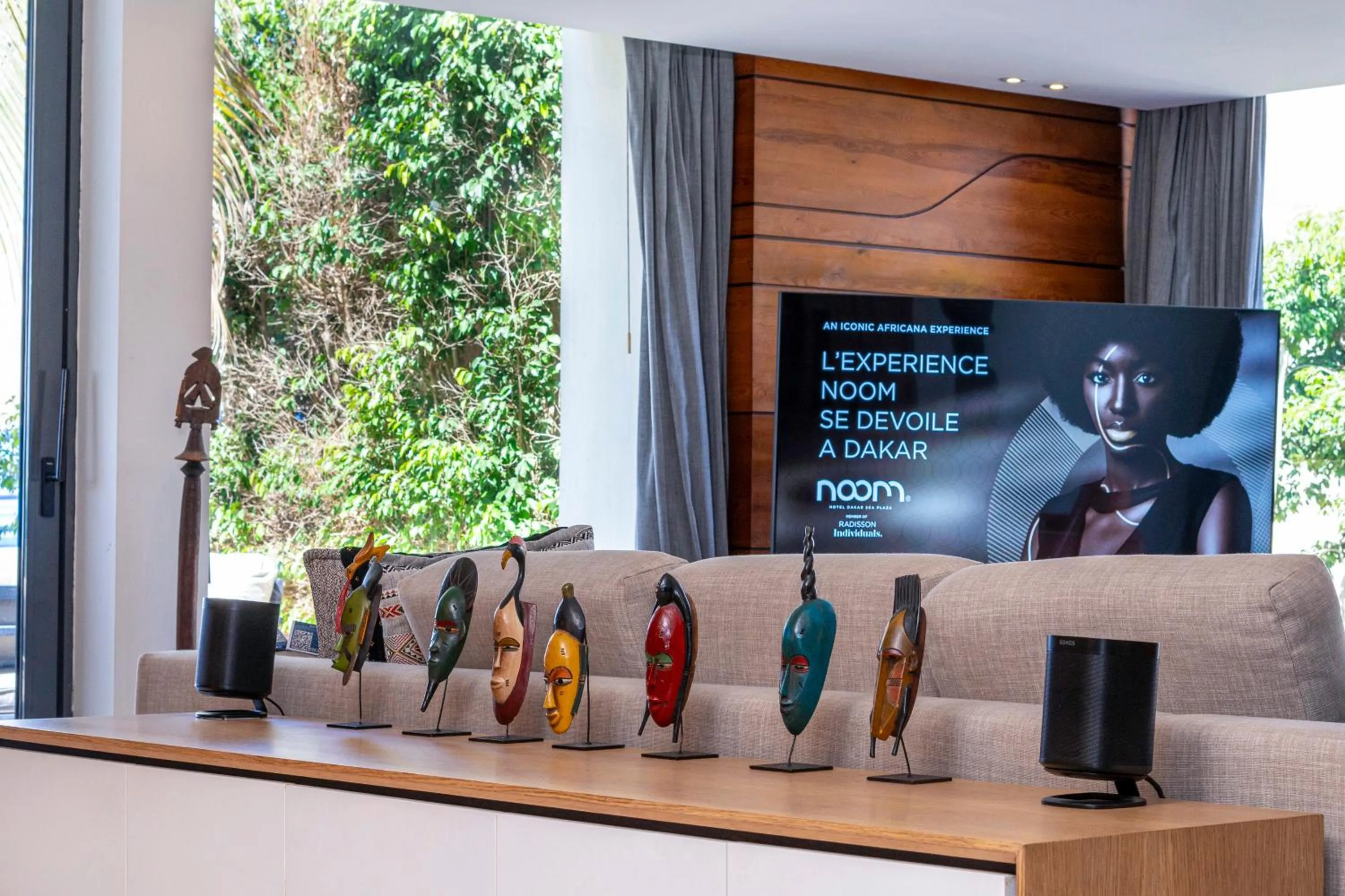 TV and multimedia in Noom Hotel Dakar Sea Plaza, a member of Radisson Individuals