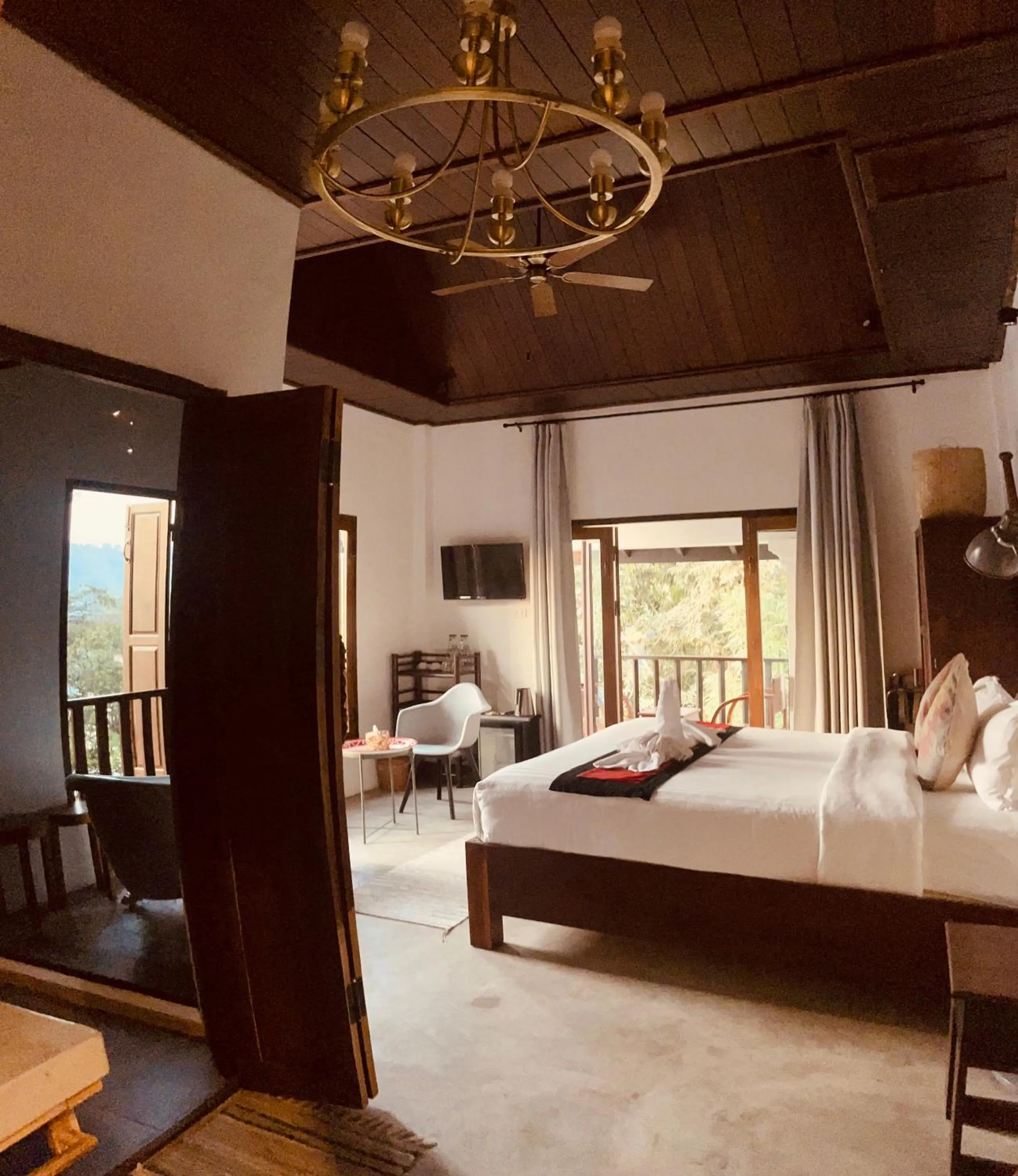 Bed in Moonlight Champa Riverview