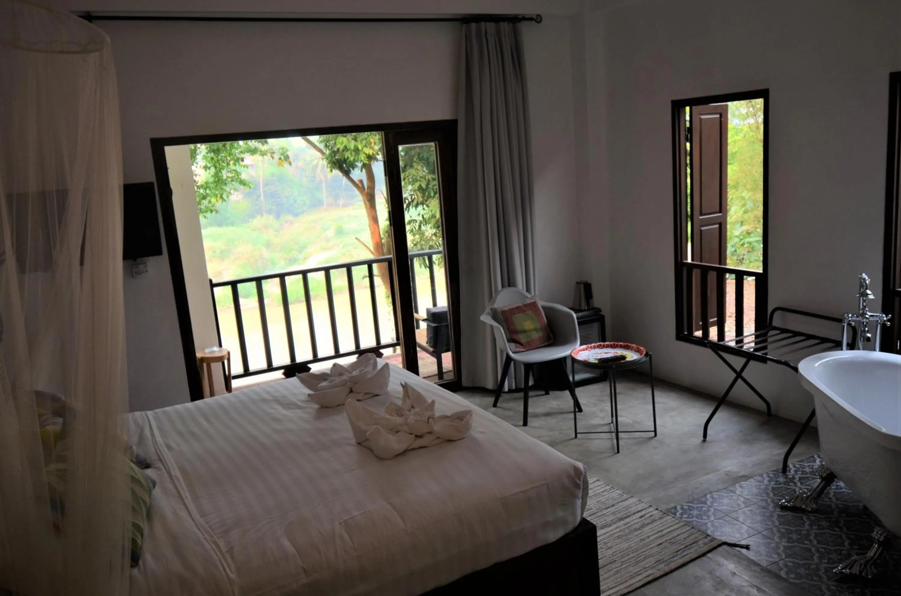 Bed in Moonlight Champa Riverview