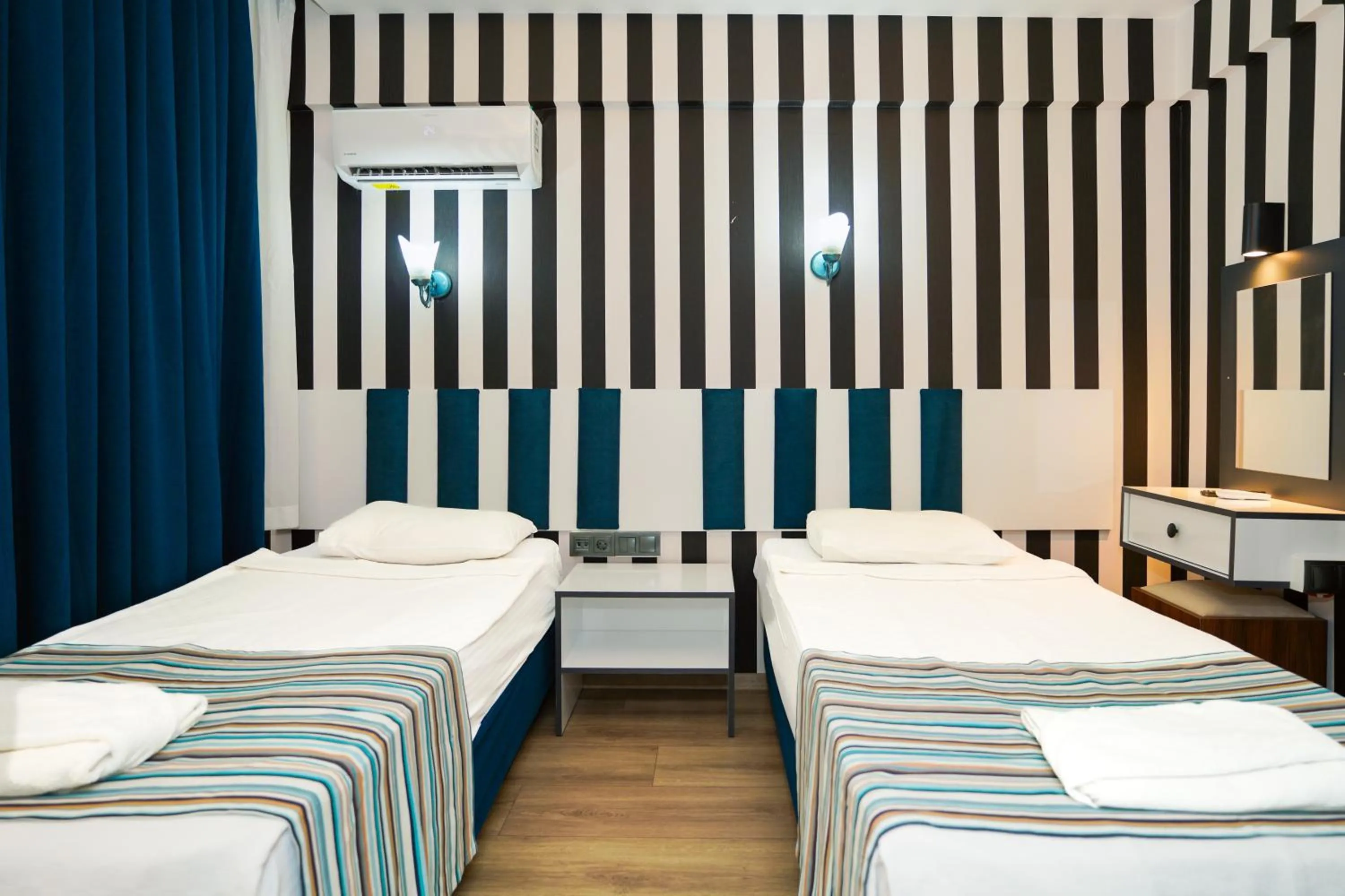 Photo of the whole room, Bed in Miss Cleopatra Hotel