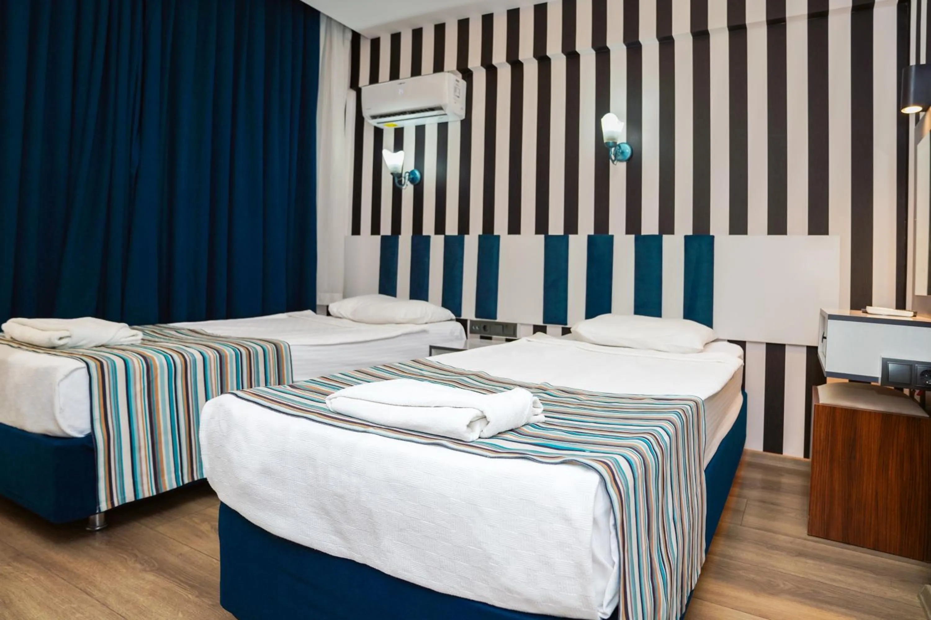 Photo of the whole room, Bed in Miss Cleopatra Hotel