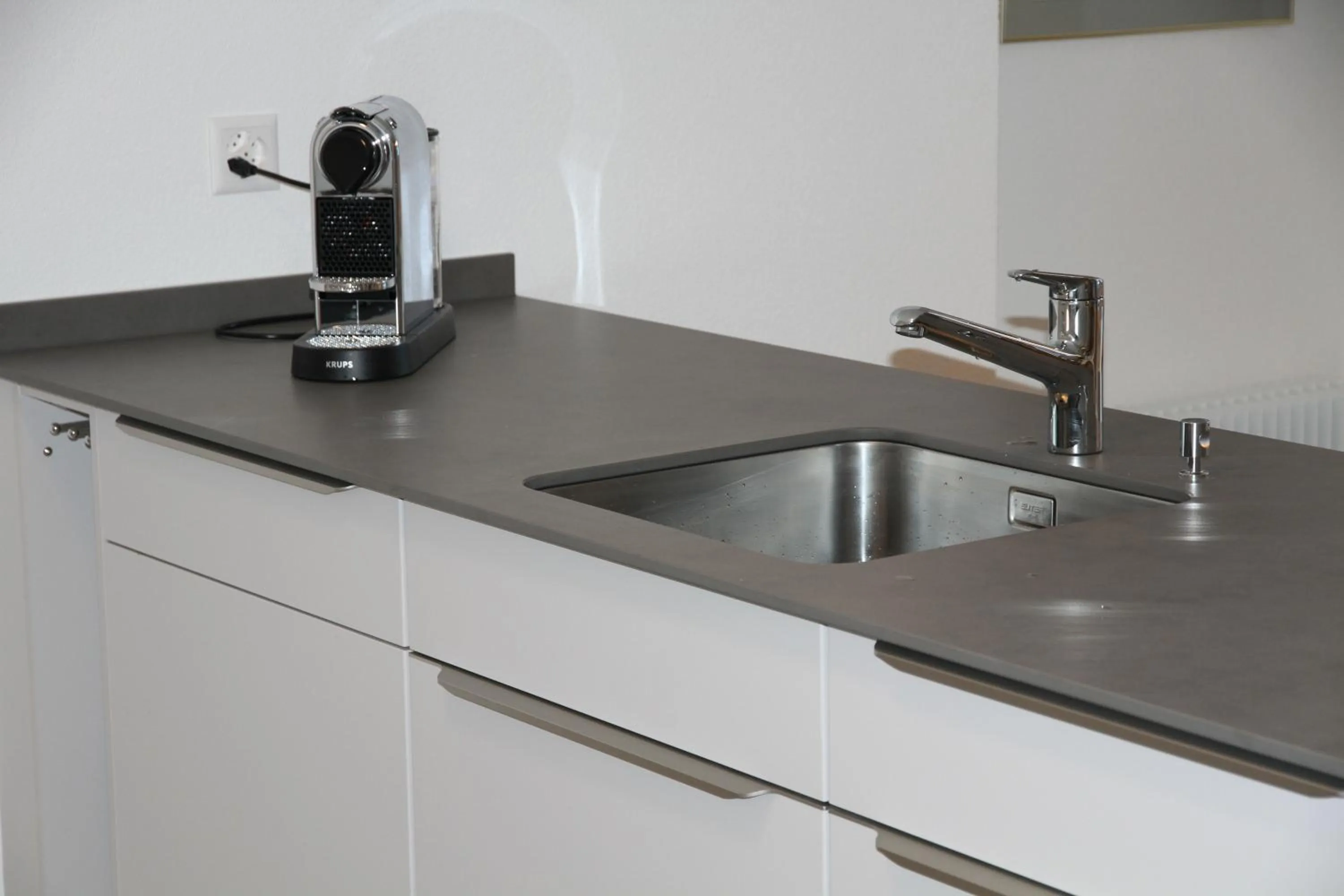 Coffee/tea facilities in Hotel Portjengrat