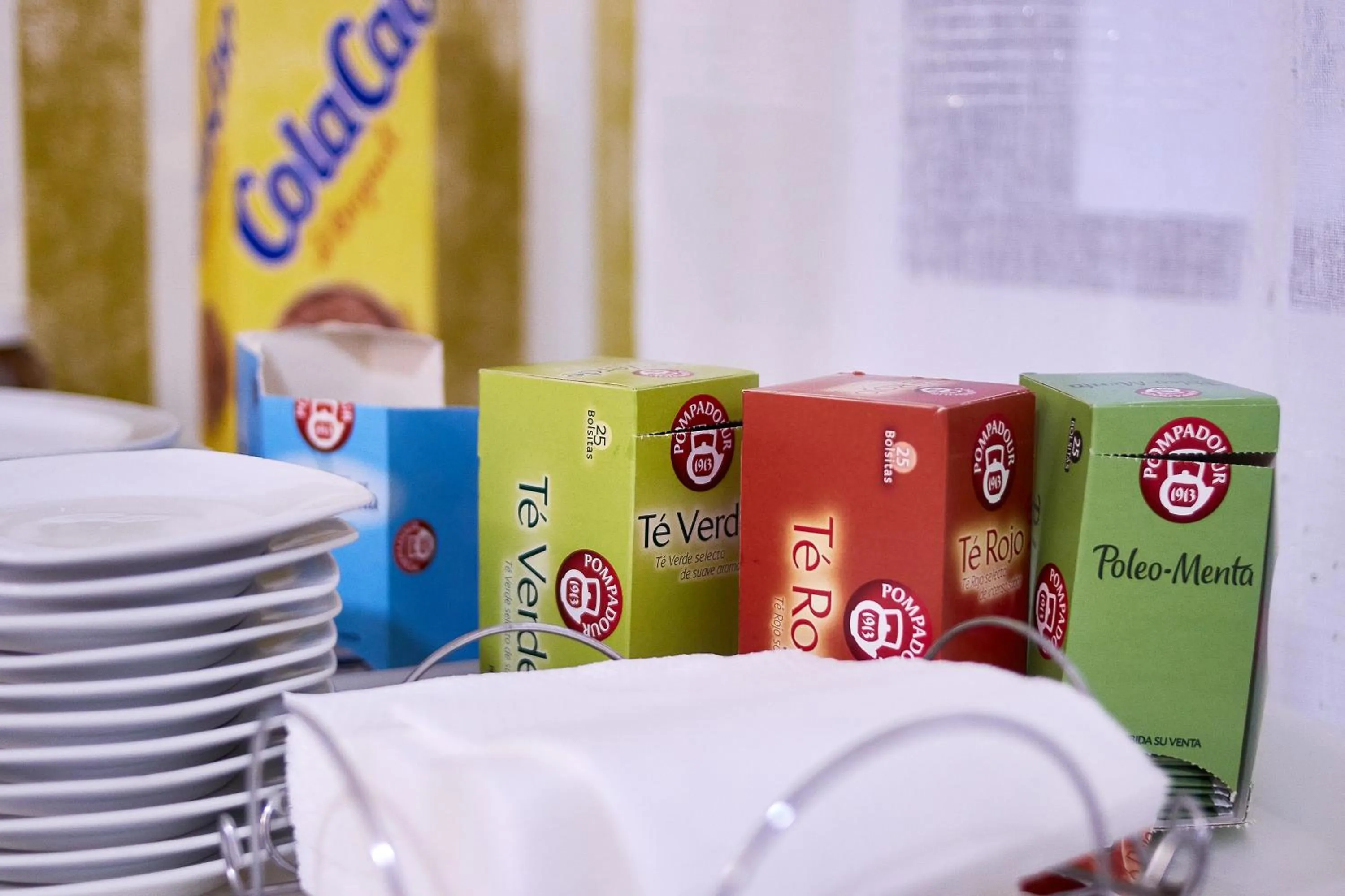 Buffet breakfast in Hotel Virgen de los Reyes