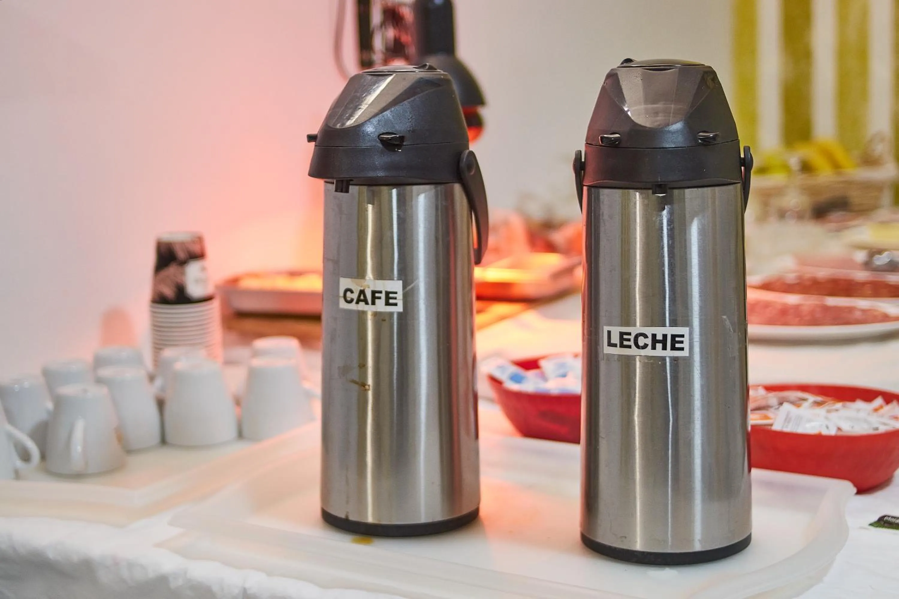 Buffet breakfast in Hotel Virgen de los Reyes