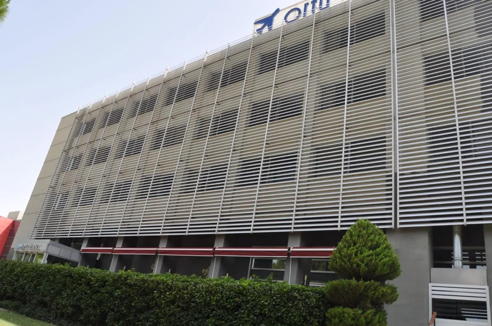 Property building in Orty Airport Hotel