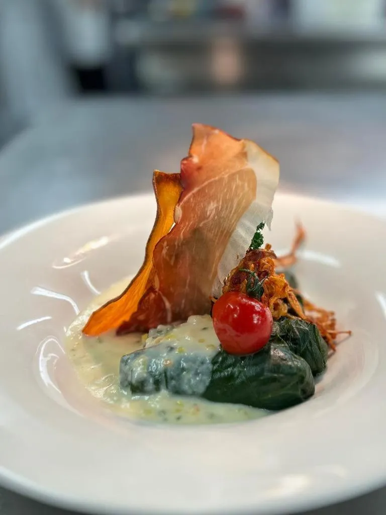 Food and drinks in Hotel Central La Fainera Superior