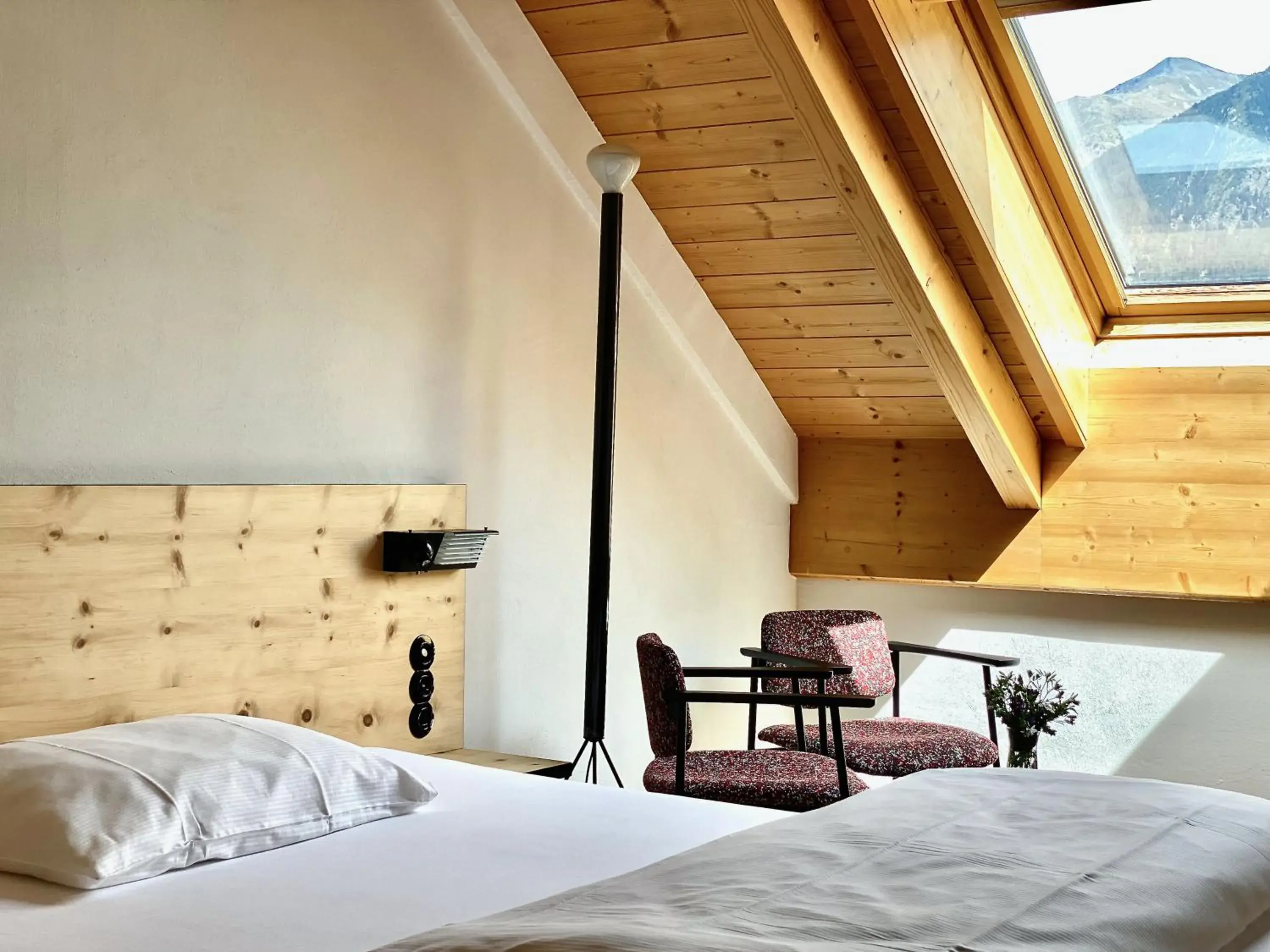 Double Room - single occupancy in Hotel Central La Fainera Superior Double Room - single occupancy in Hotel Central La Fainera Superior