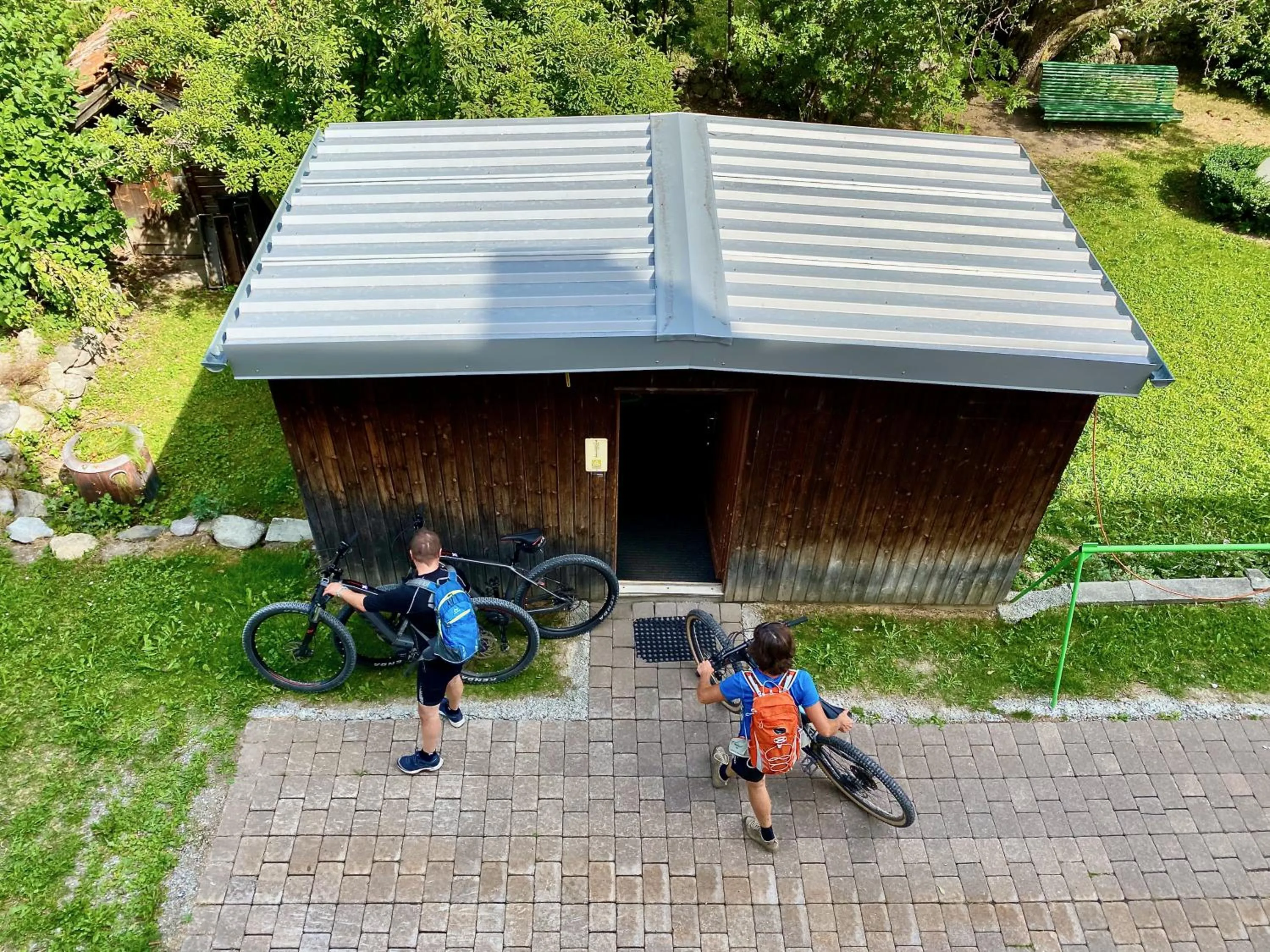 Spring in Hotel Central La Fainera Superior