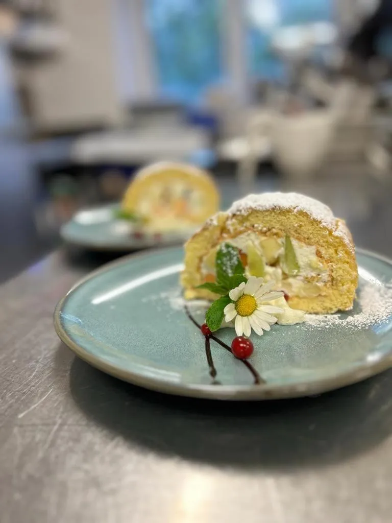 Food and drinks in Hotel Central La Fainera Superior