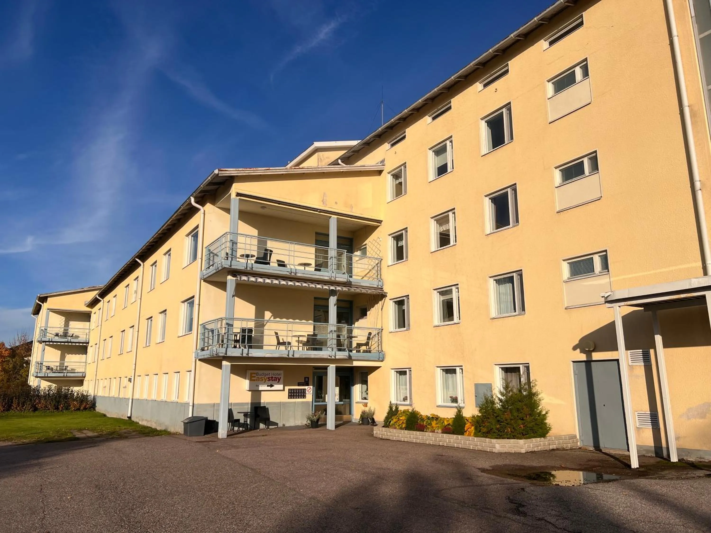 Facade/entrance in Budget Hotel Easystay