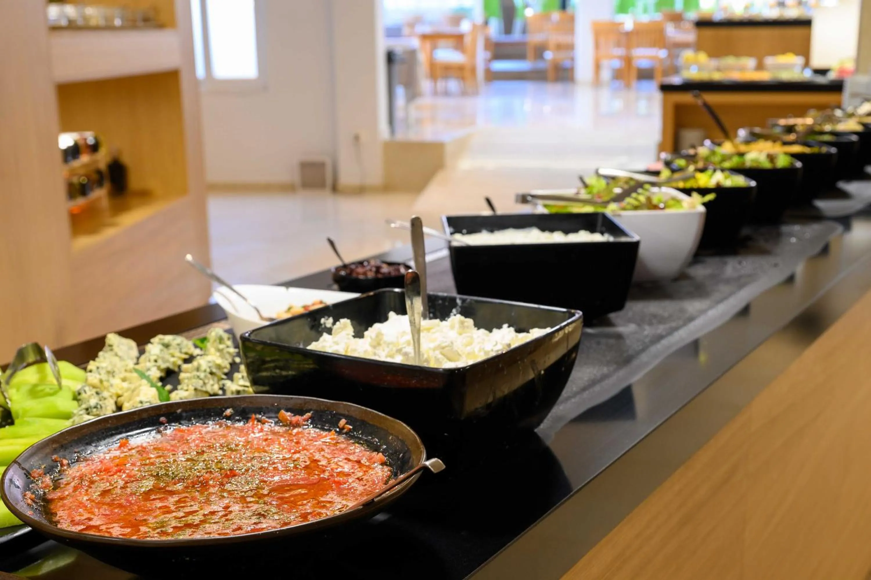 Restaurant/places to eat in Malia Bay Beach Hotel & Bungalows