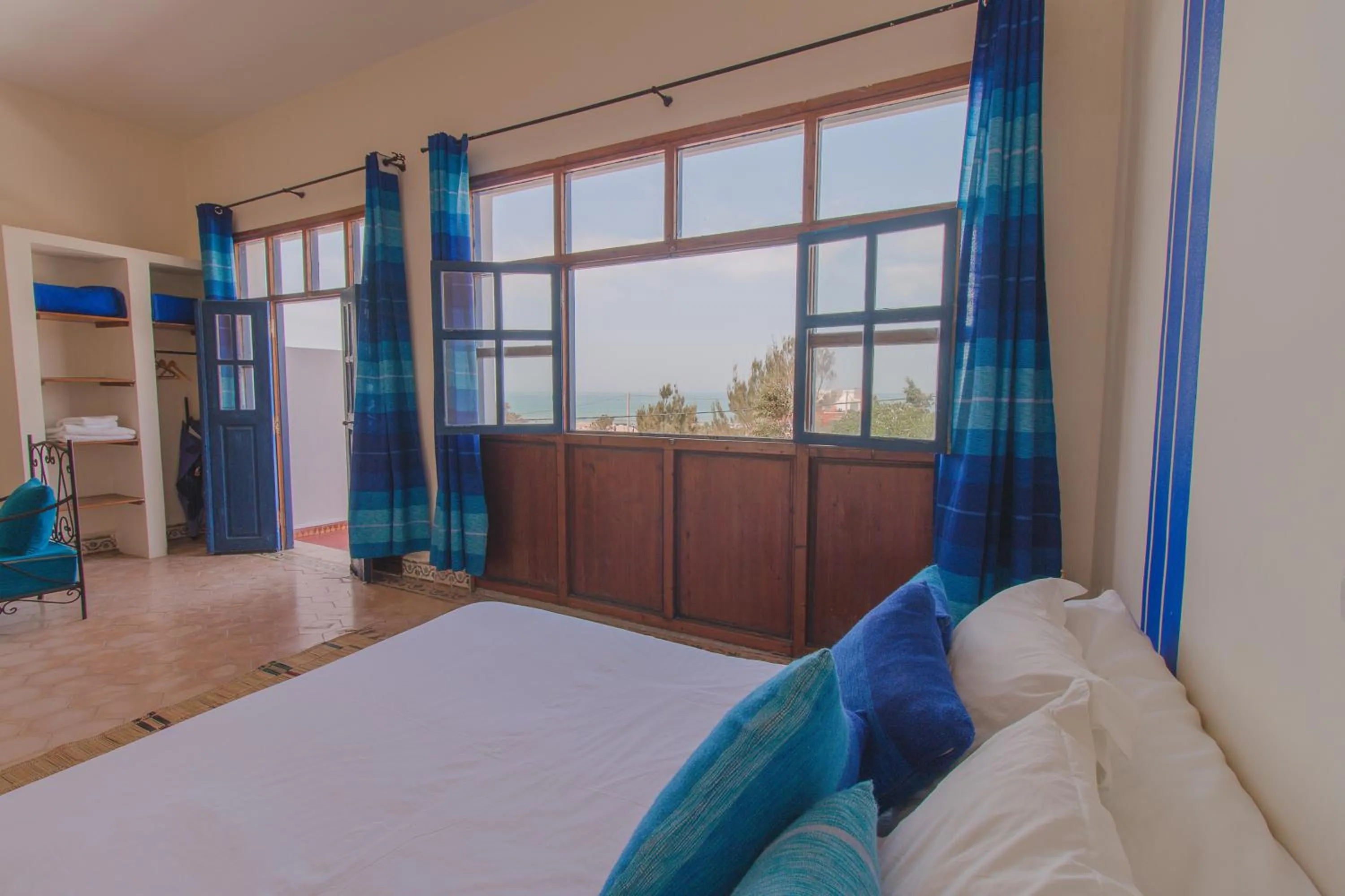 Bedroom, Bed in Auberge du Marabout