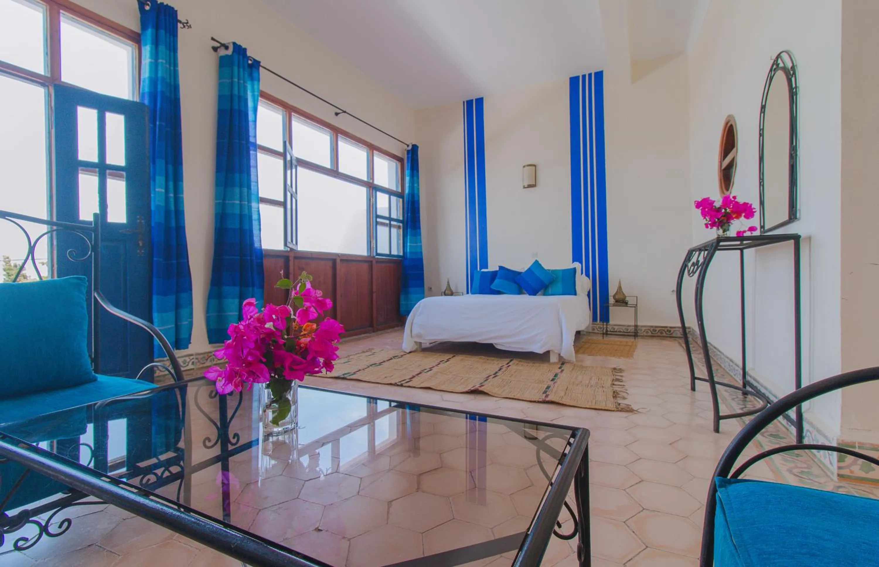 Bedroom, Bed in Auberge du Marabout