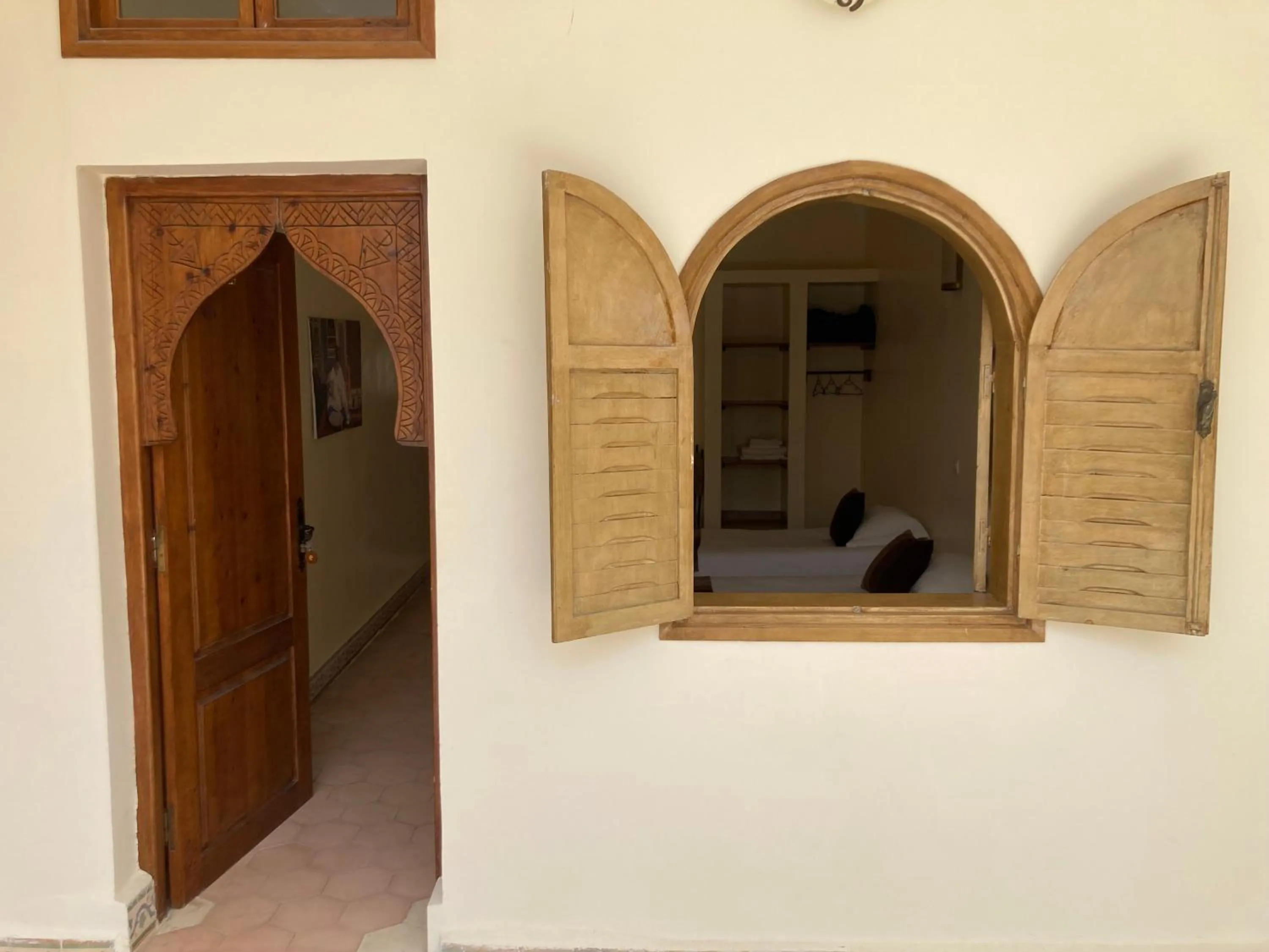 Photo of the whole room in Auberge du Marabout