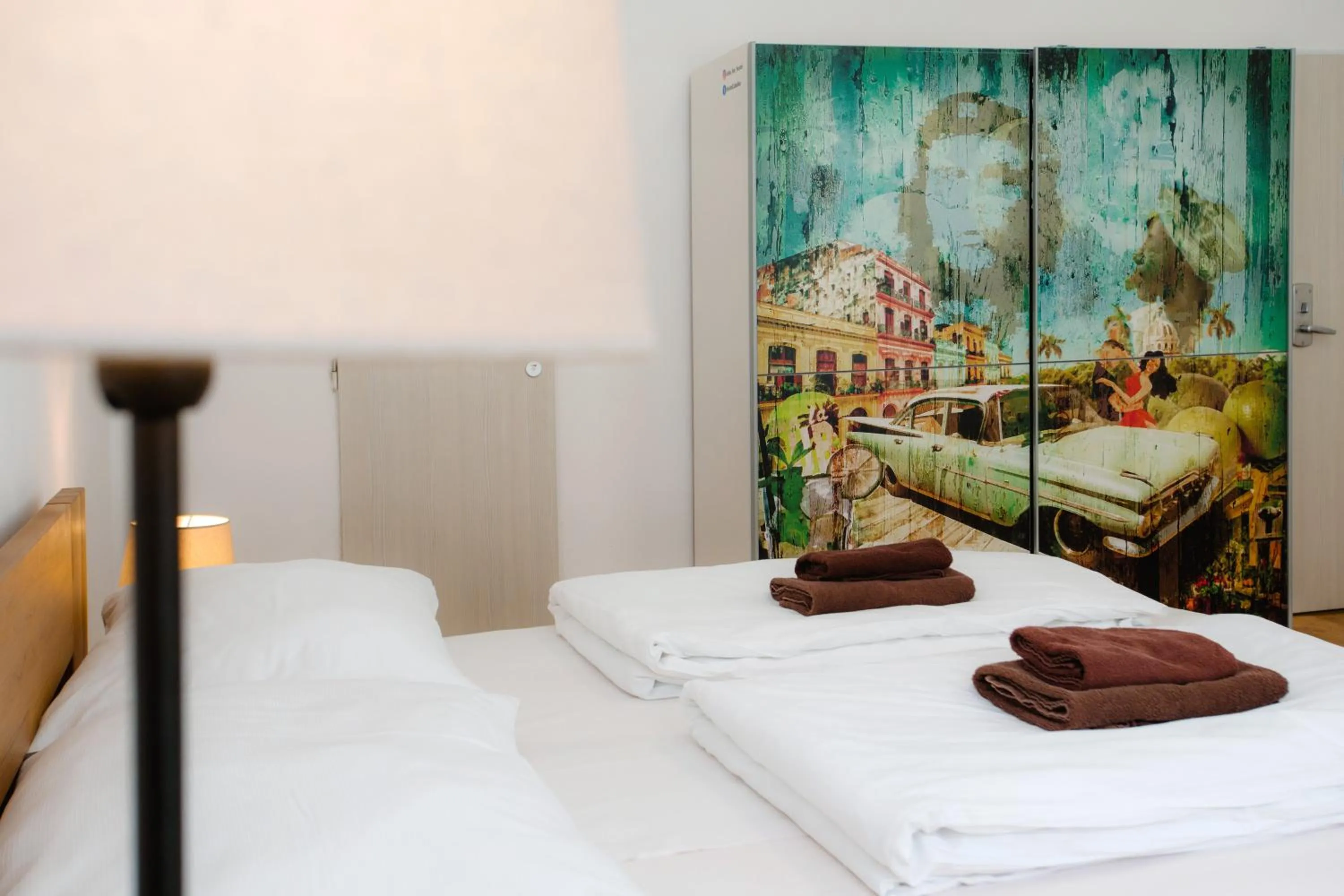 Bed in Cuba Bar & Hostel