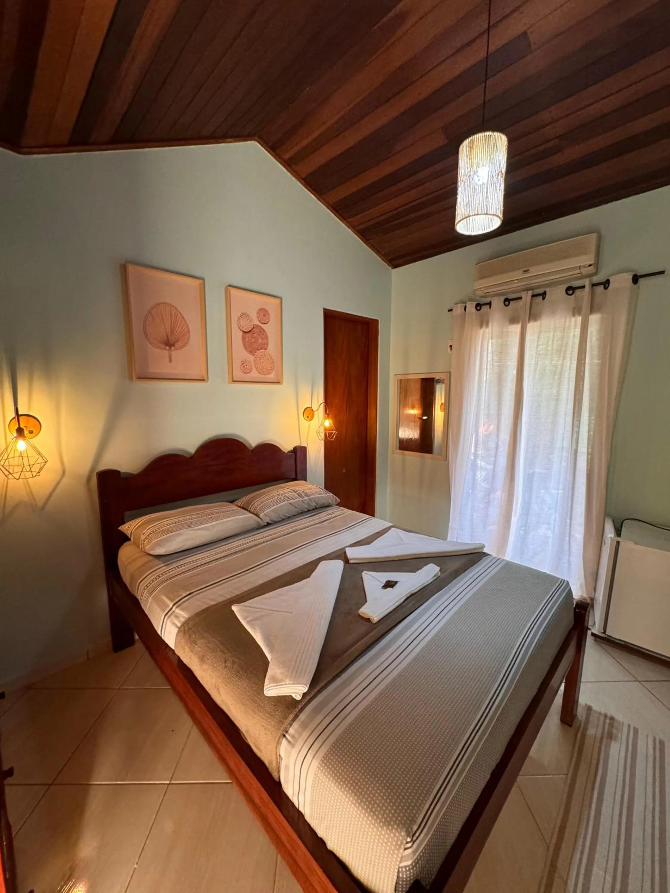 Deluxe Double Room with Balcony in Pousada Cabeça do Indio - Trindade