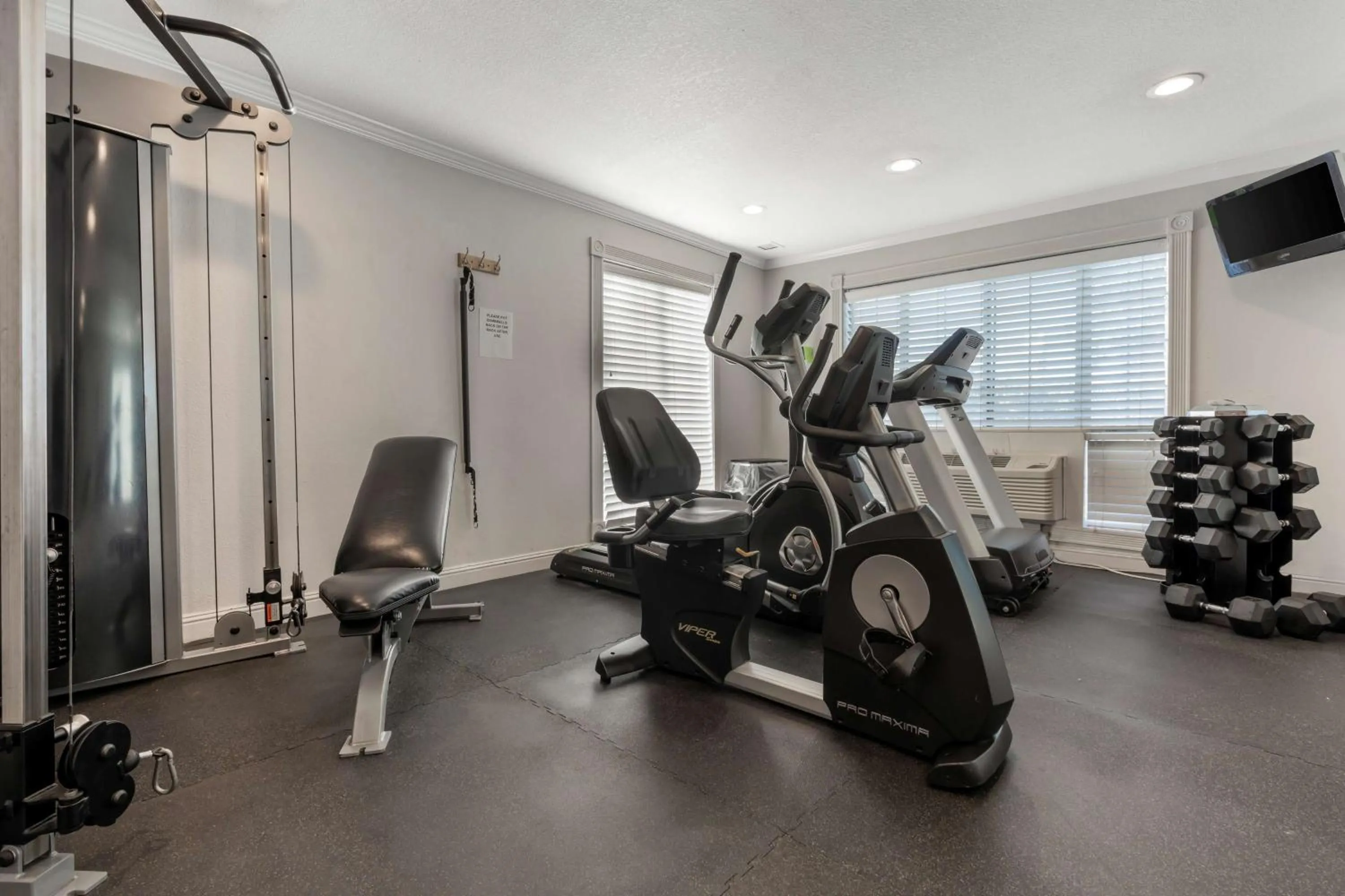 Fitness centre/facilities in Best Western Colonial Inn