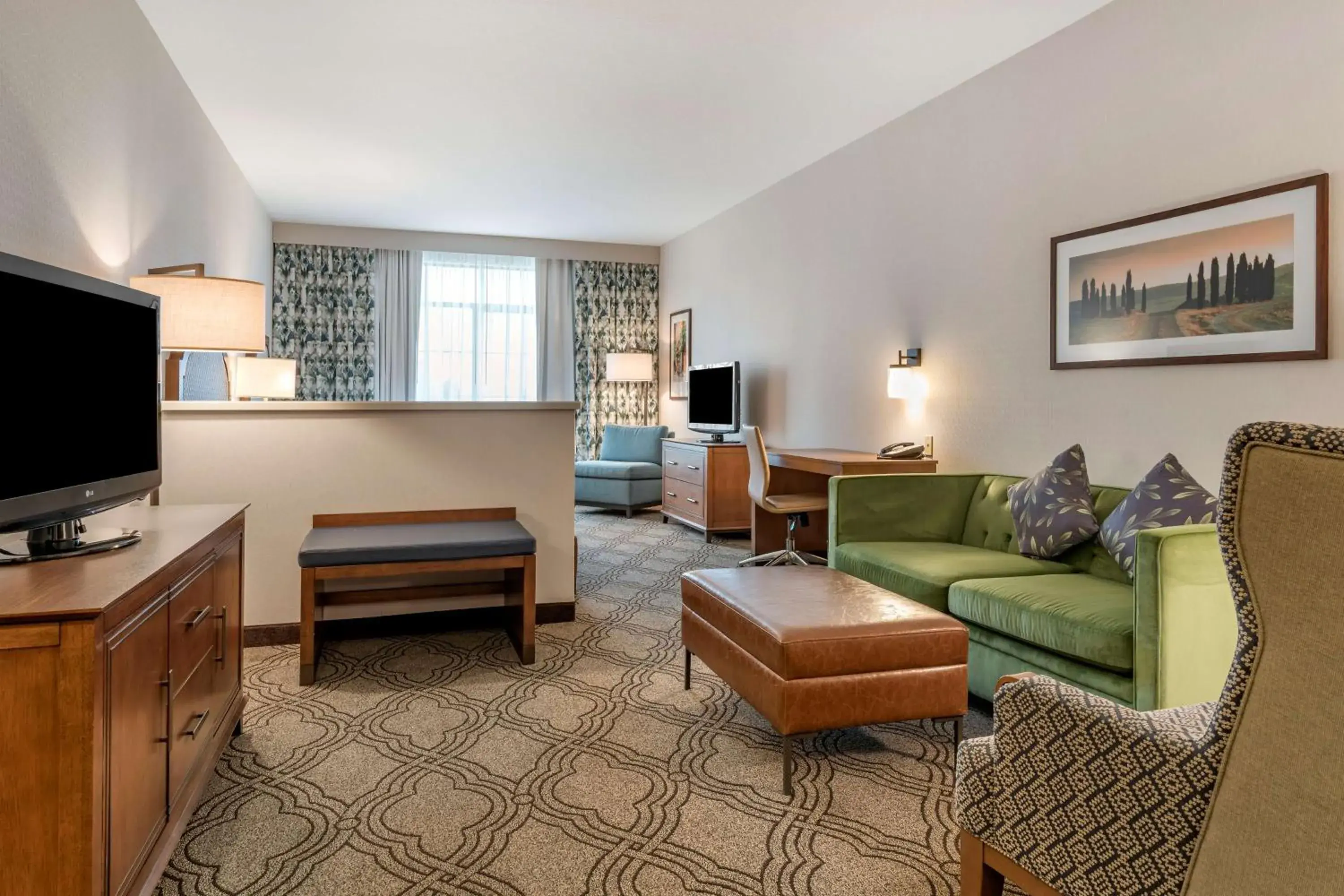 Deluxe Queen Suite with Two Queen Beds in Best Western Premier Pasco Inn and Suites Deluxe Queen Suite with Two Queen Beds in Best Western Premier Pasco Inn and Suites