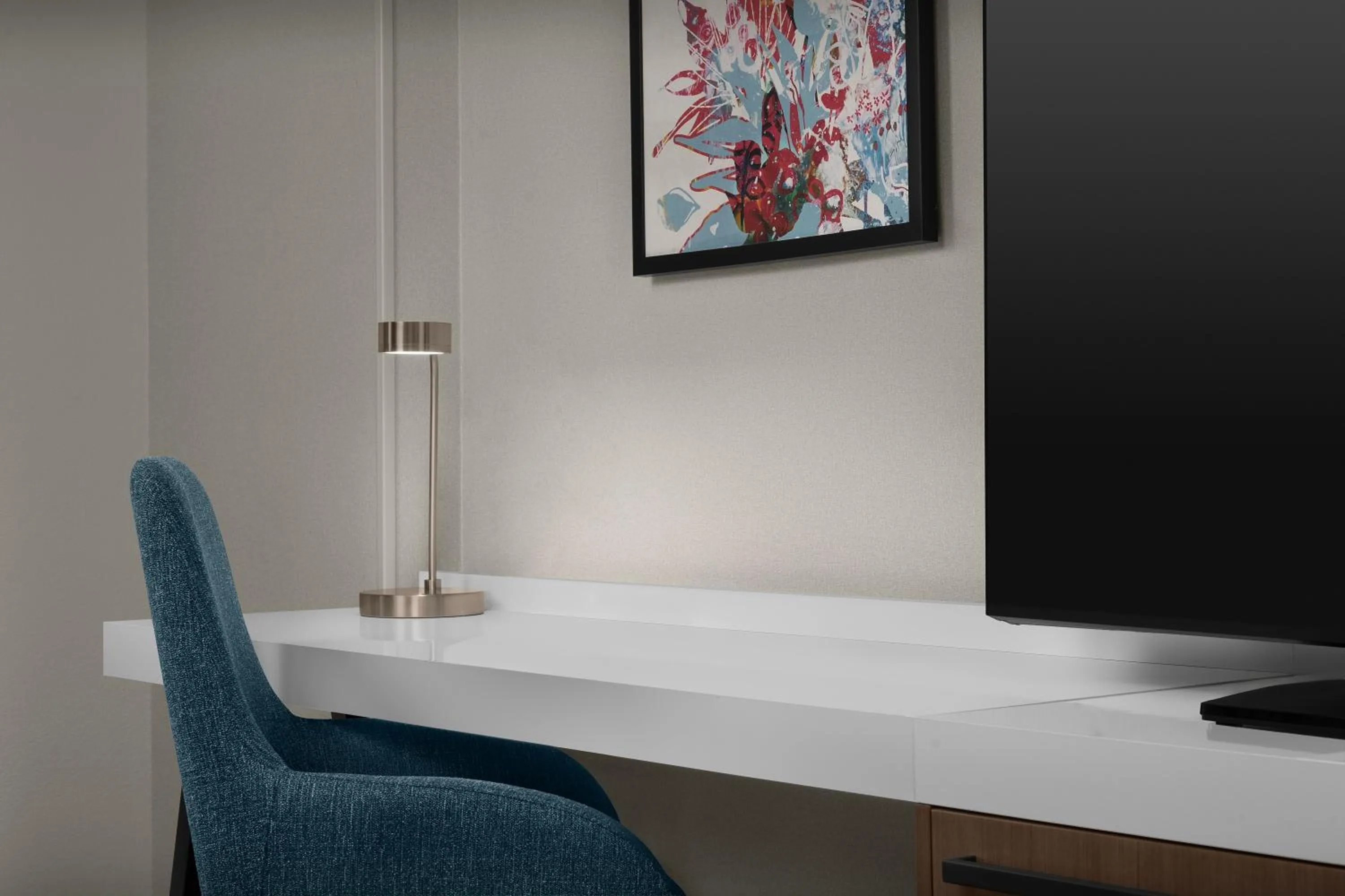 Bedroom in Hilton Garden Inn Philadelphia-Fort Washington