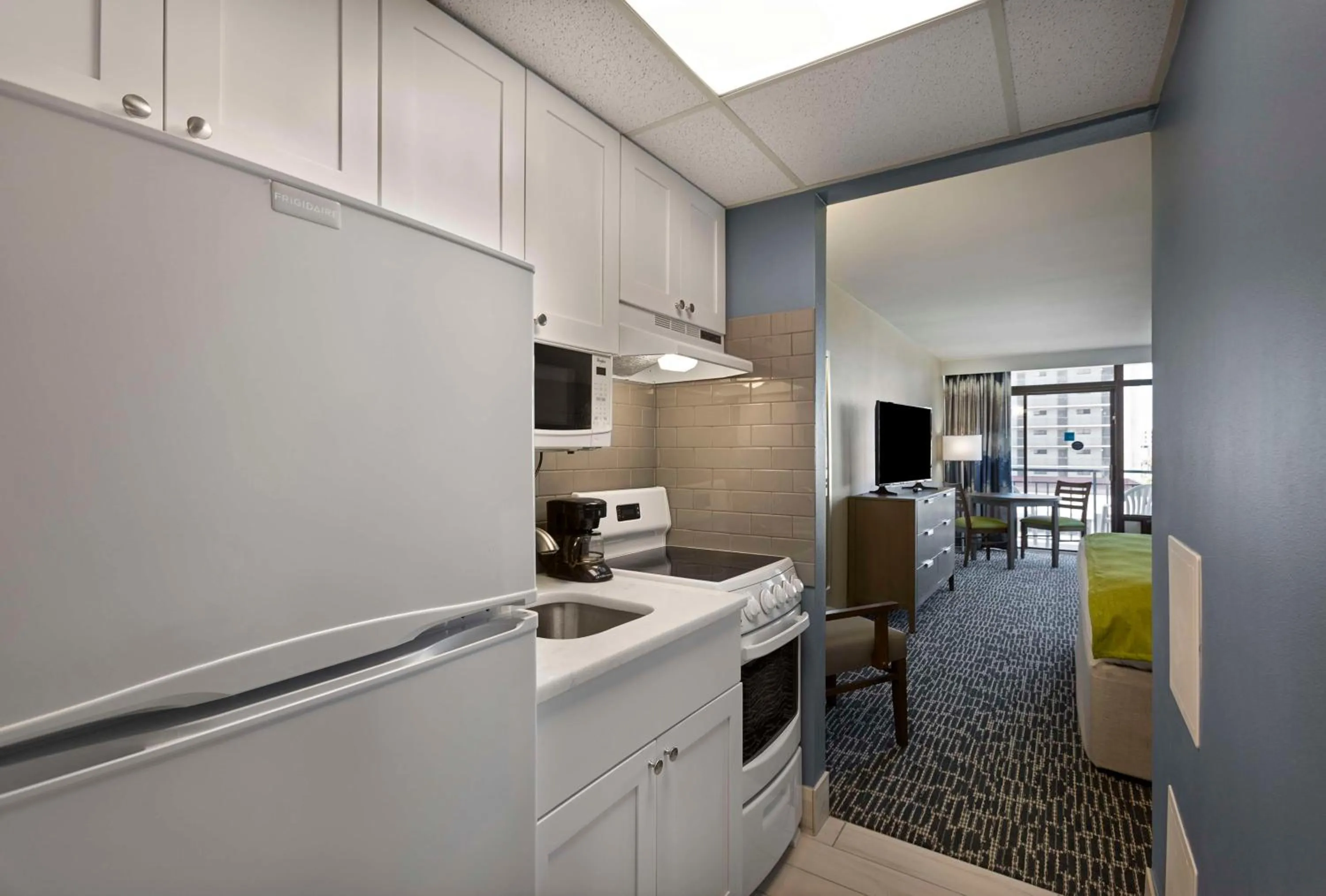 Bedroom in Dayton House Resort - BW Signature Collection