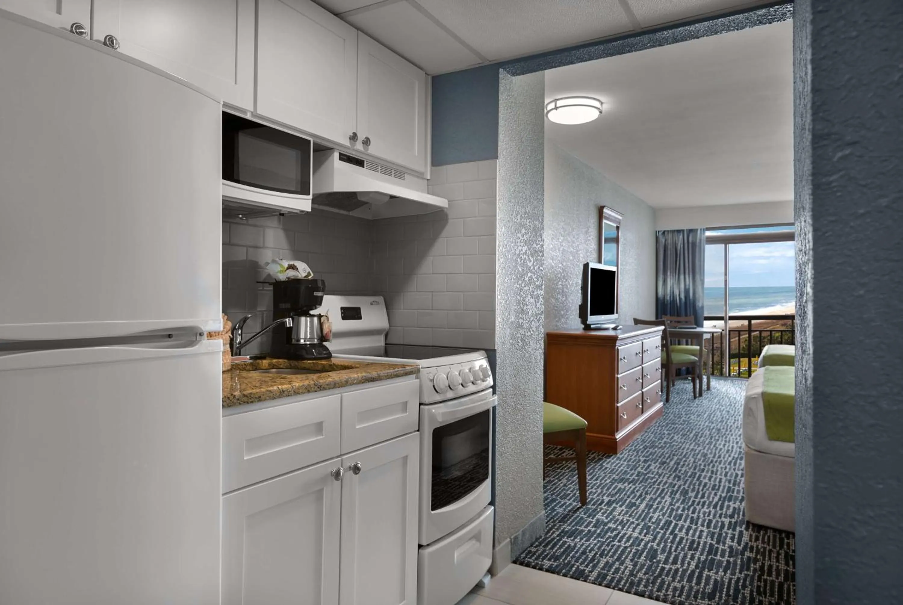 Bedroom in Dayton House Resort - BW Signature Collection