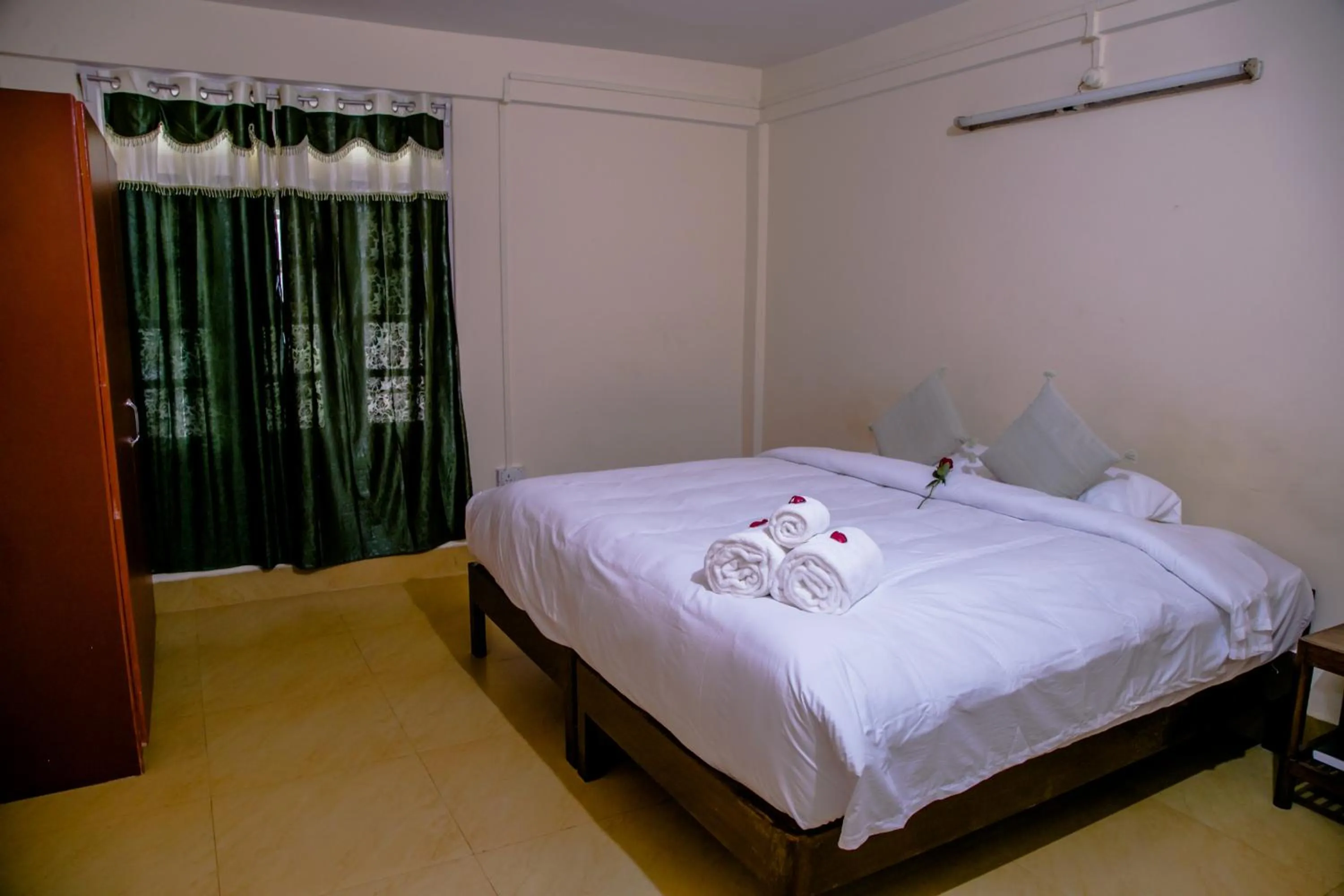 Bedroom, Bed in Niraamaya Retreats Aradura Kohima