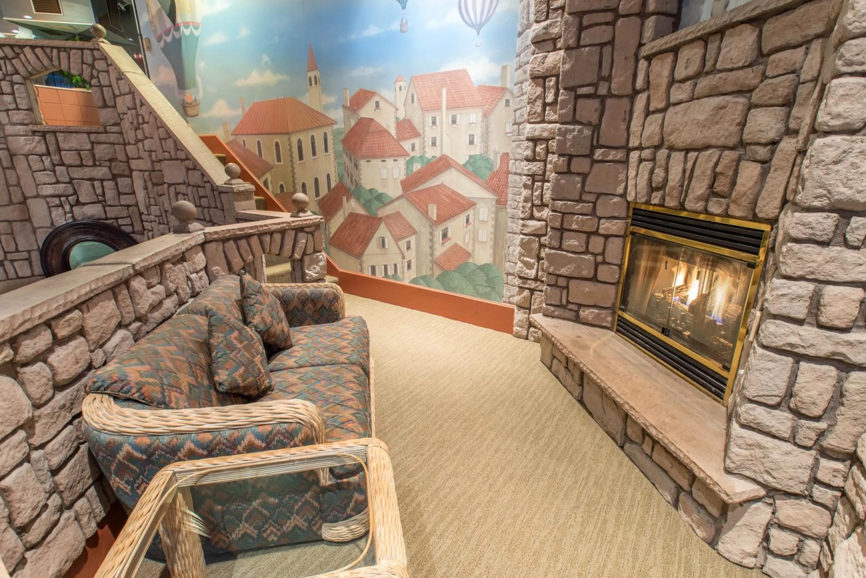 Seating area in Best Western Fireside Inn