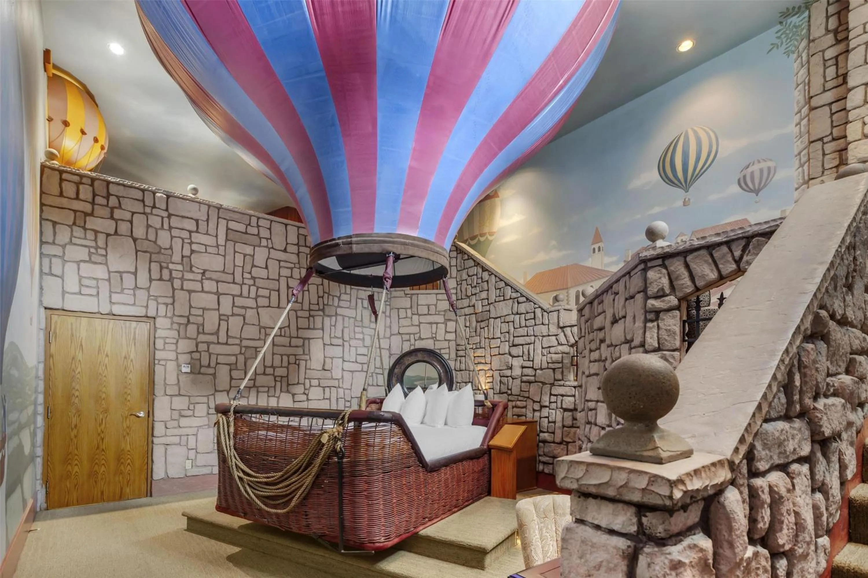 Bedroom in Best Western Fireside Inn