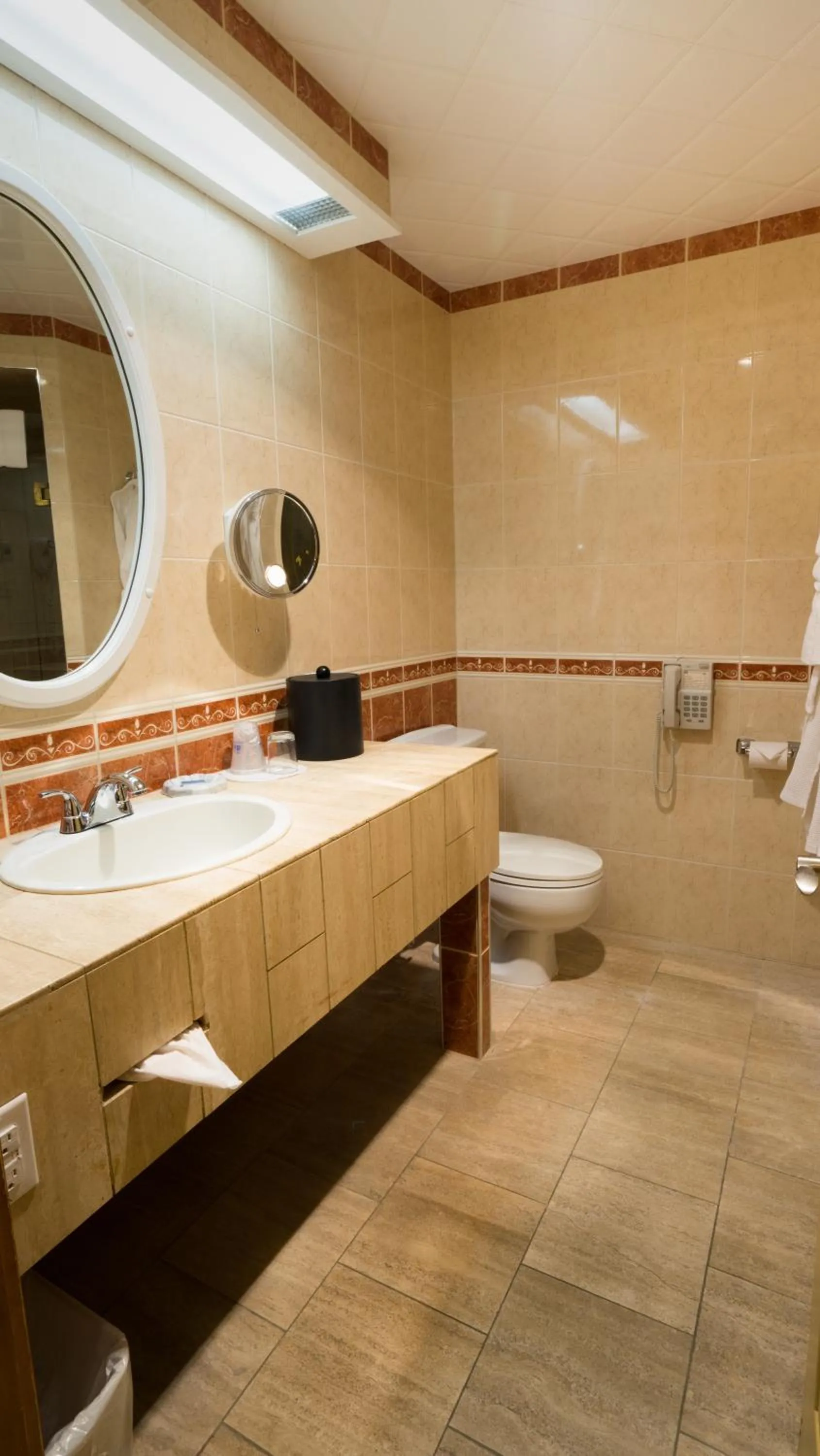 Bathroom in Best Western Fireside Inn