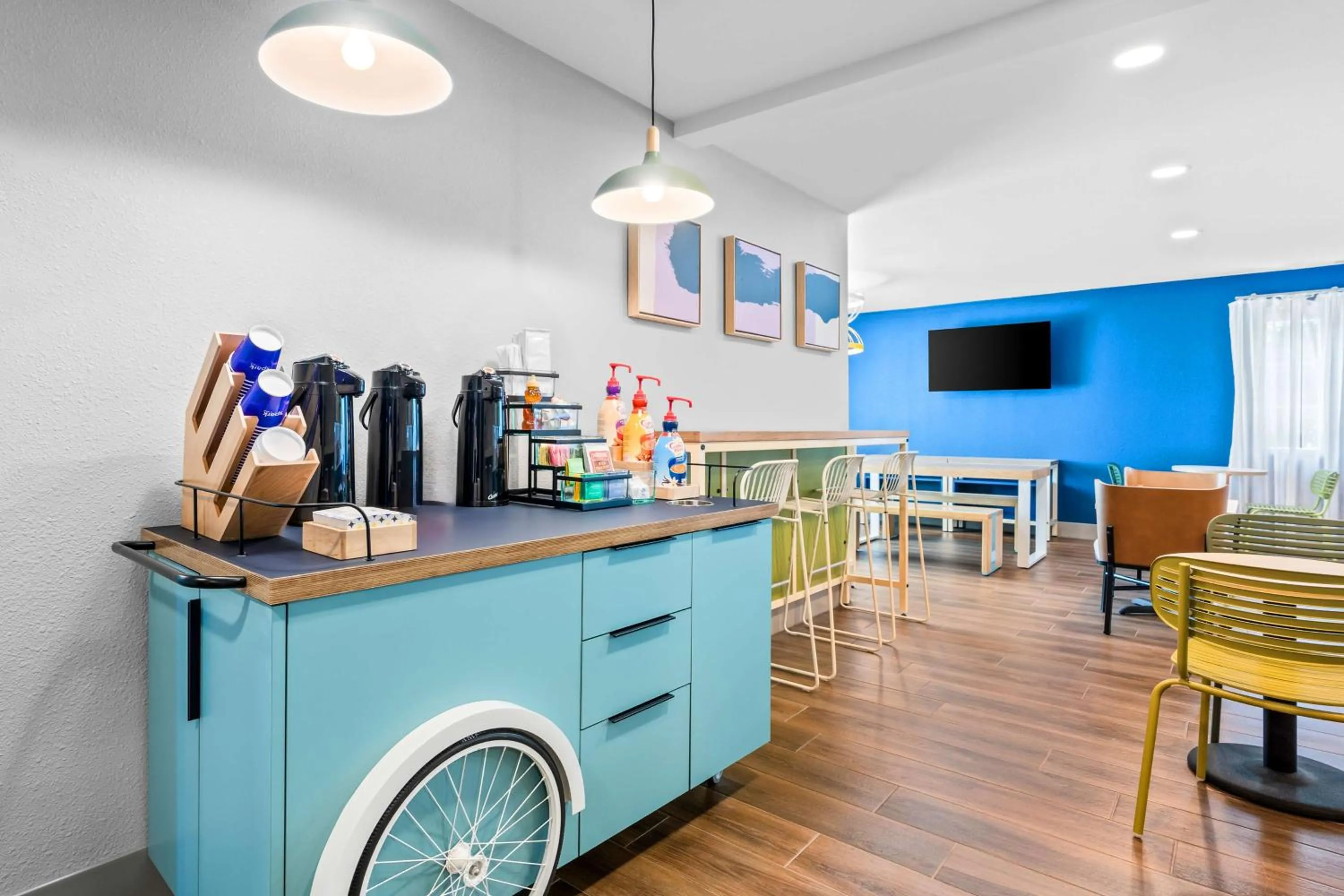 Breakfast in The Yosemite Inn