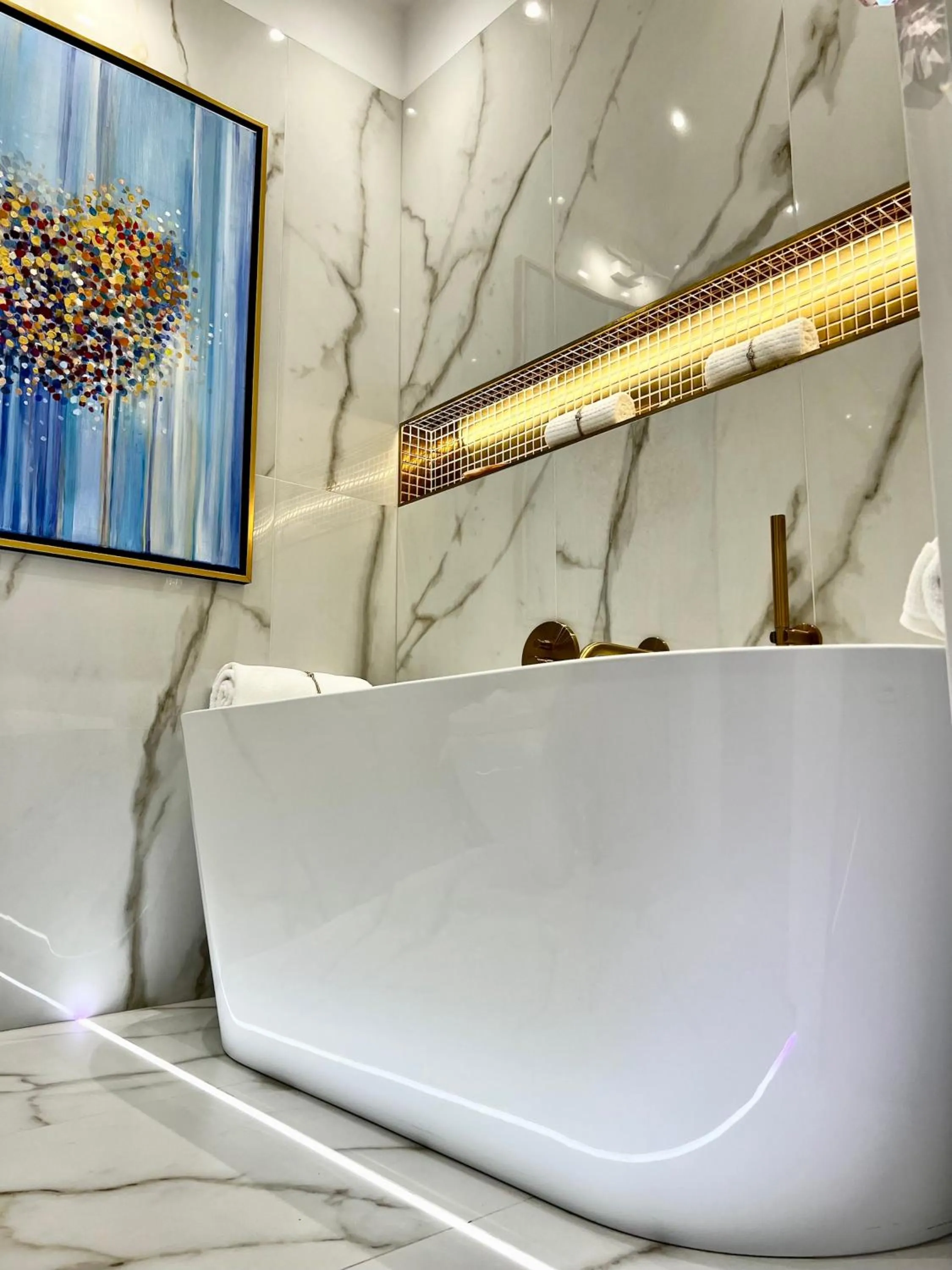 Bathroom in MONDRIAN Luxury Suites UNESCO Old Town