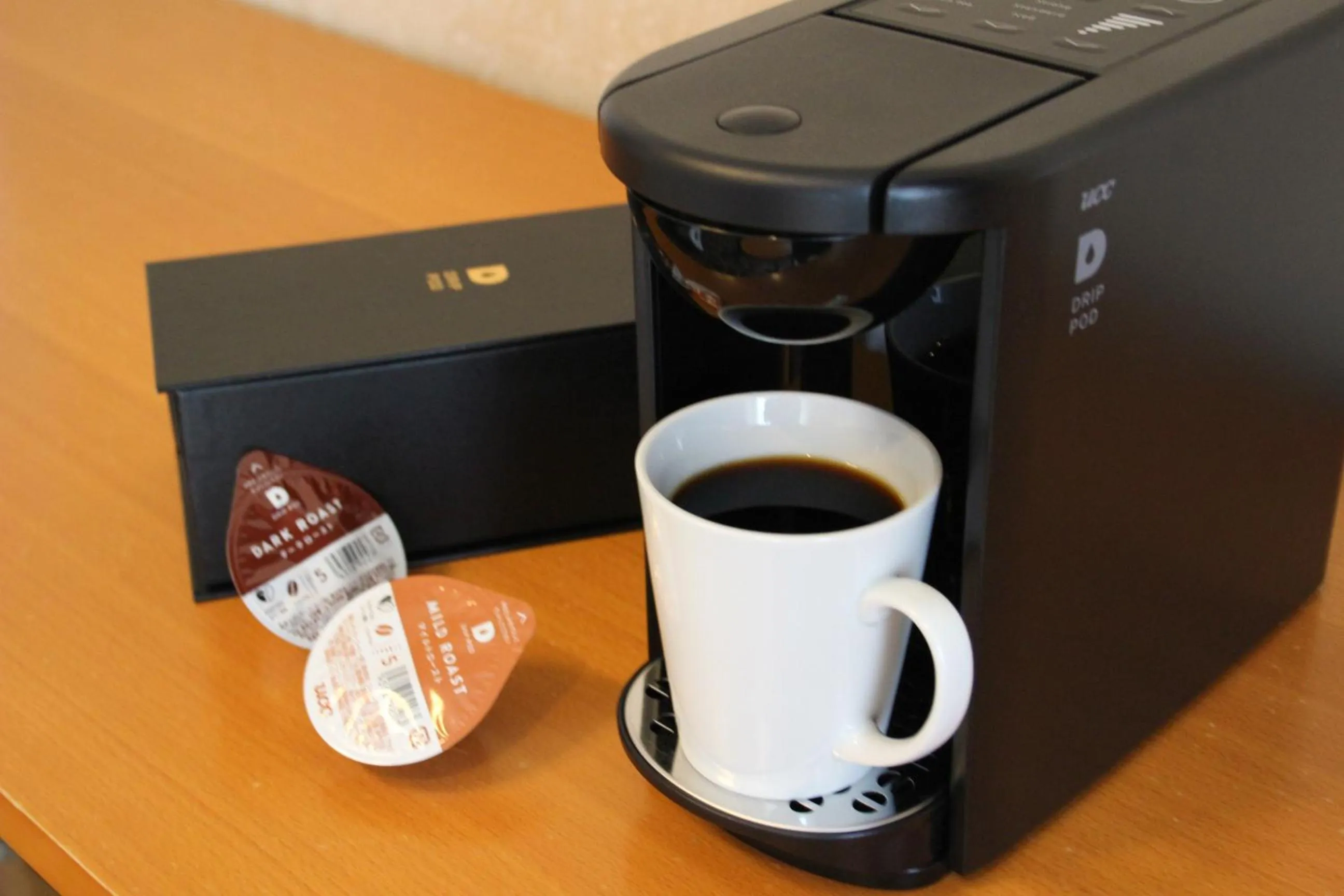 Coffee/tea facilities in RIHGA Royal Hotel Kyoto