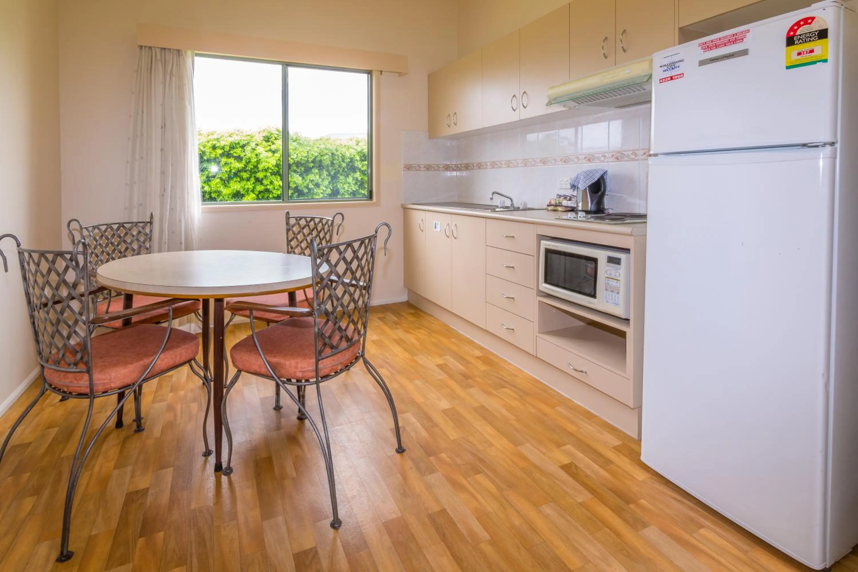 Kitchen or kitchenette in Wollongong Surf Leisure Resort