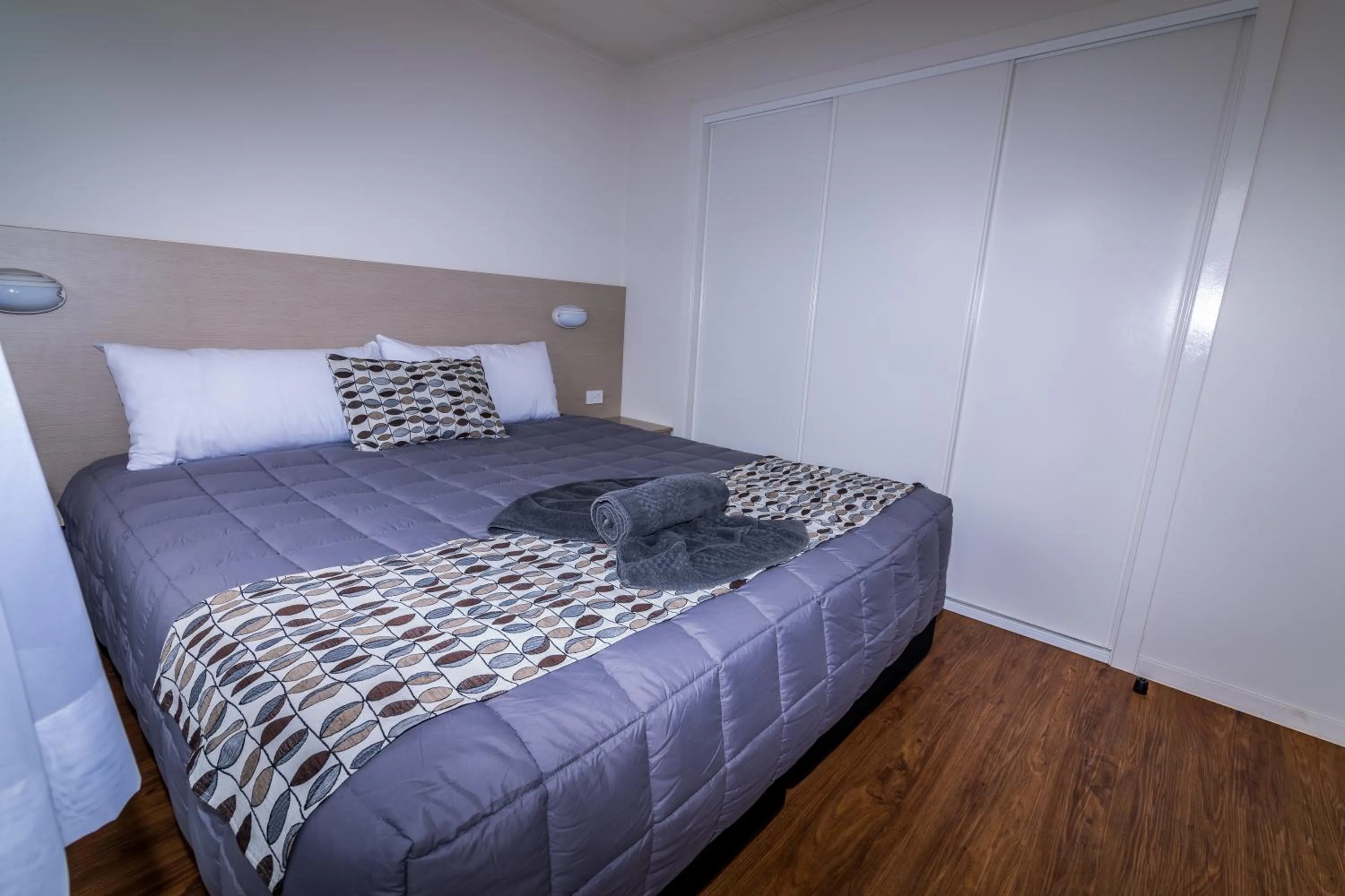 Bed in Wollongong Surf Leisure Resort