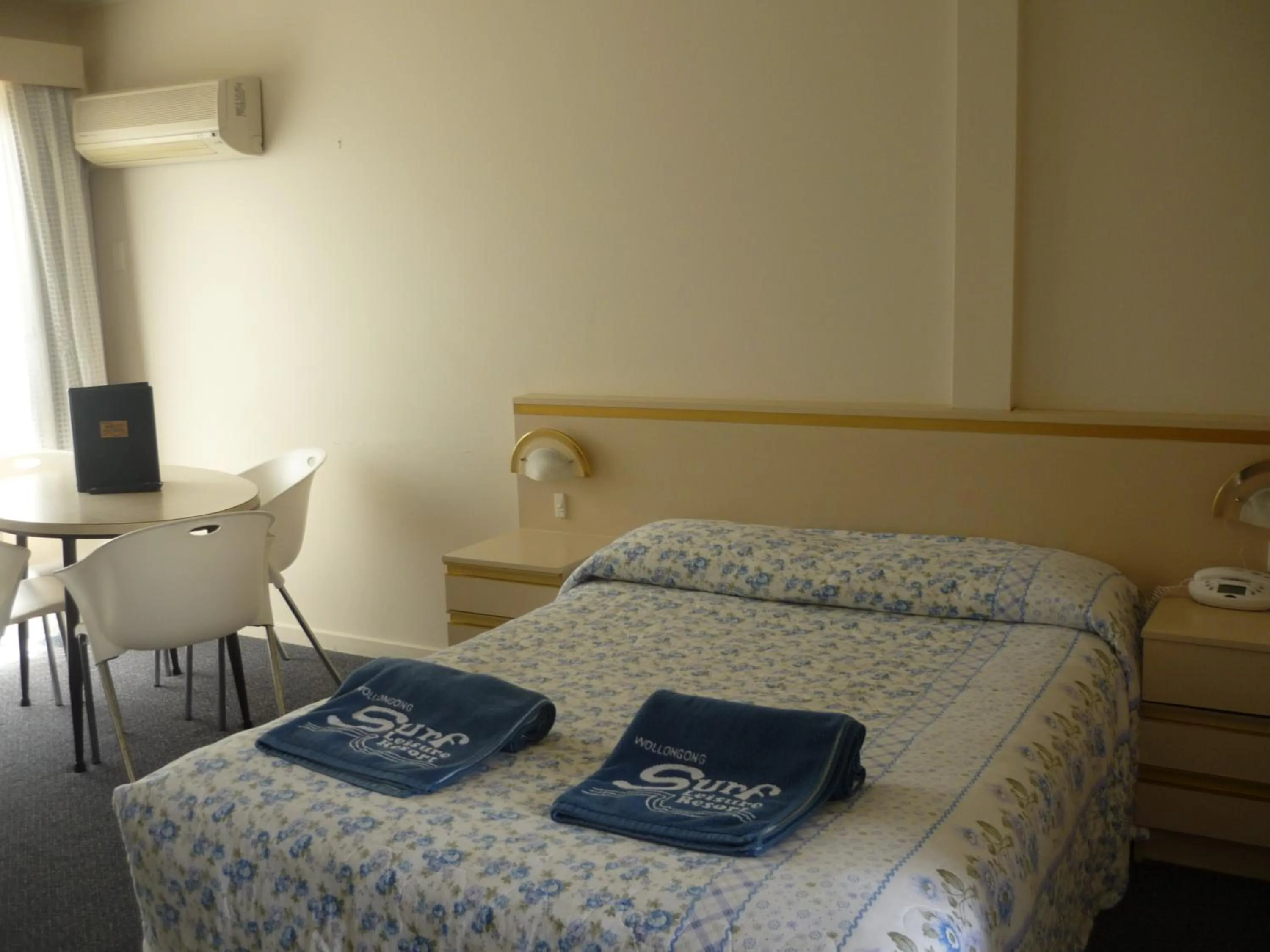 Bed in Wollongong Surf Leisure Resort