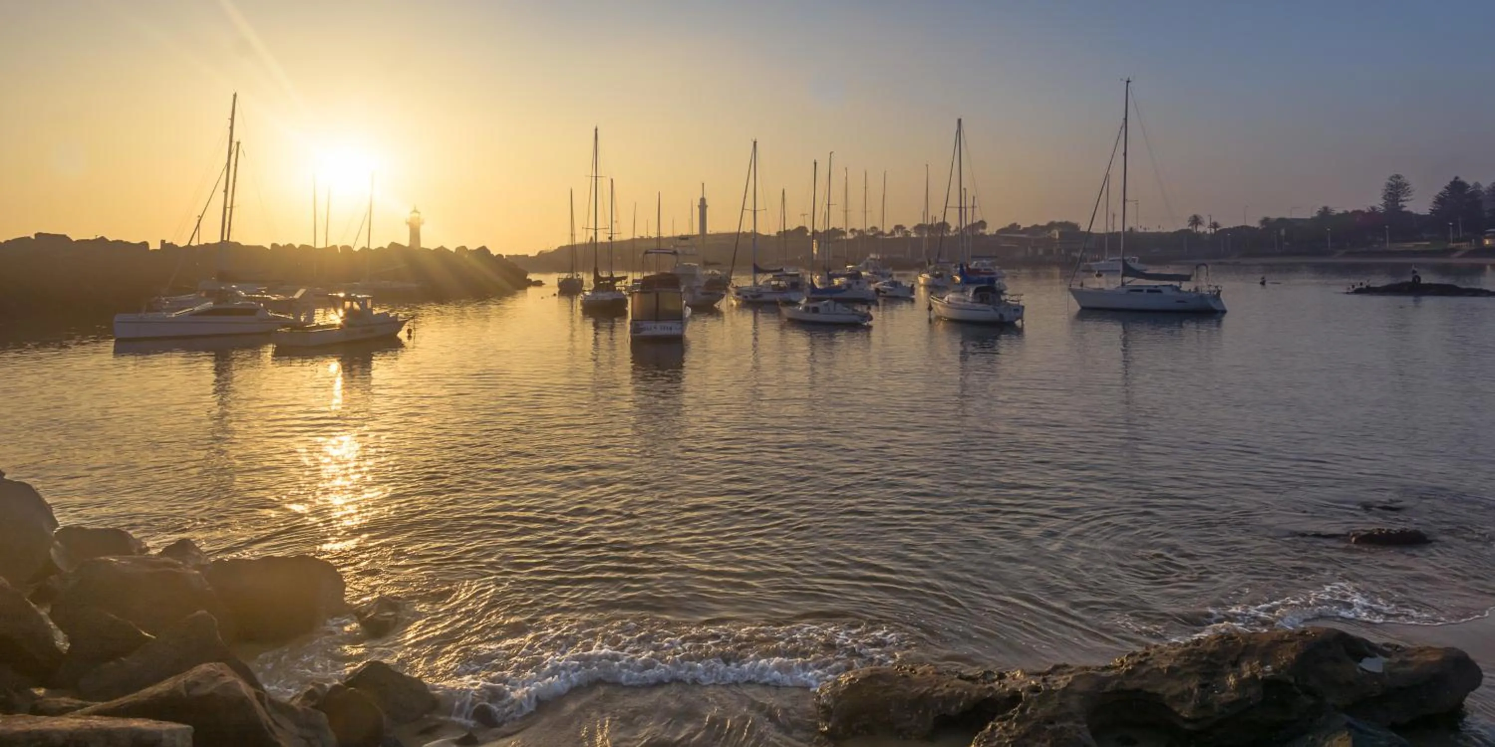 Nearby landmark in Wollongong Surf Leisure Resort