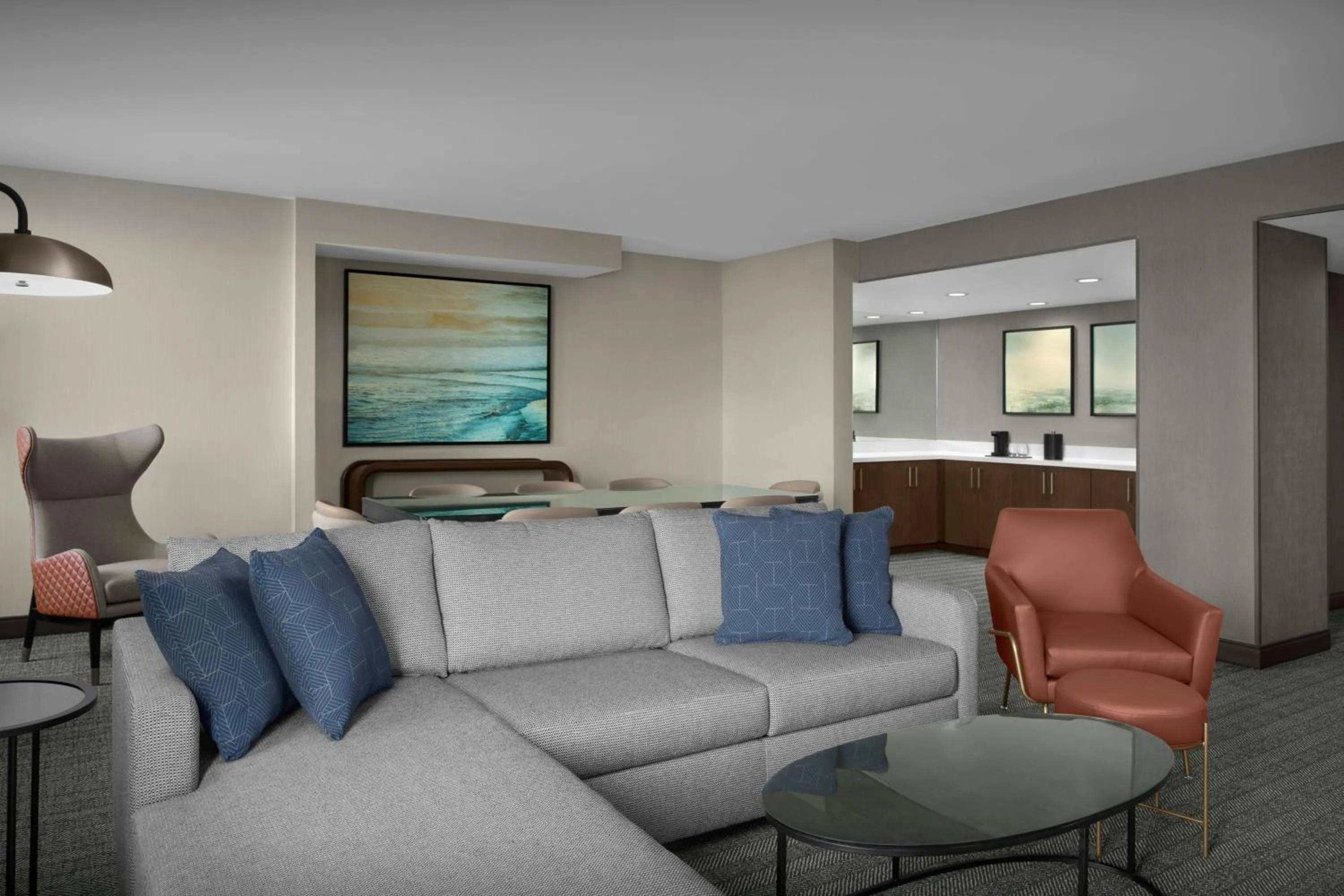 Living room in Courtyard by Marriott San Diego Downtown Little Italy