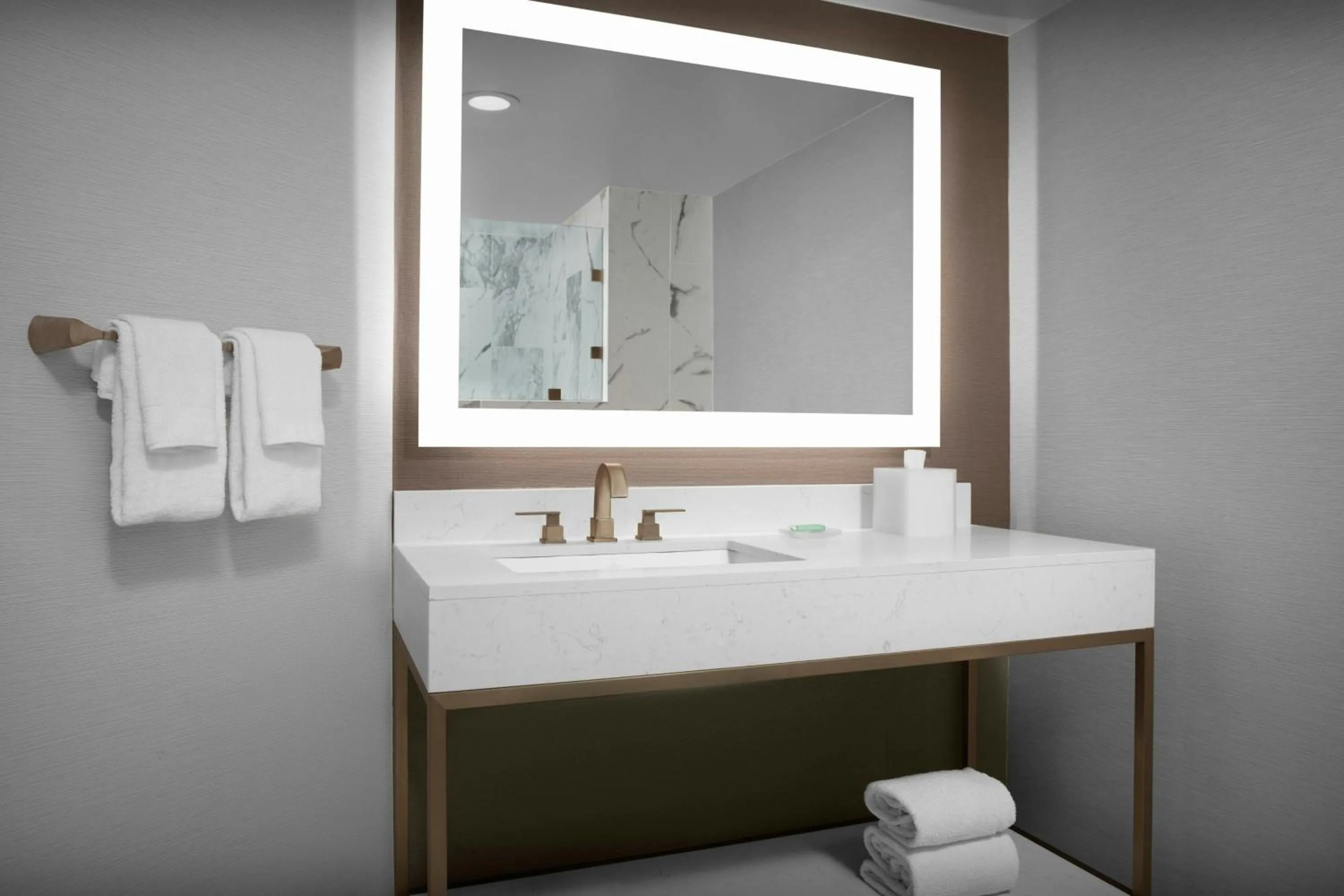 Photo of the whole room in Courtyard by Marriott San Diego Downtown Little Italy