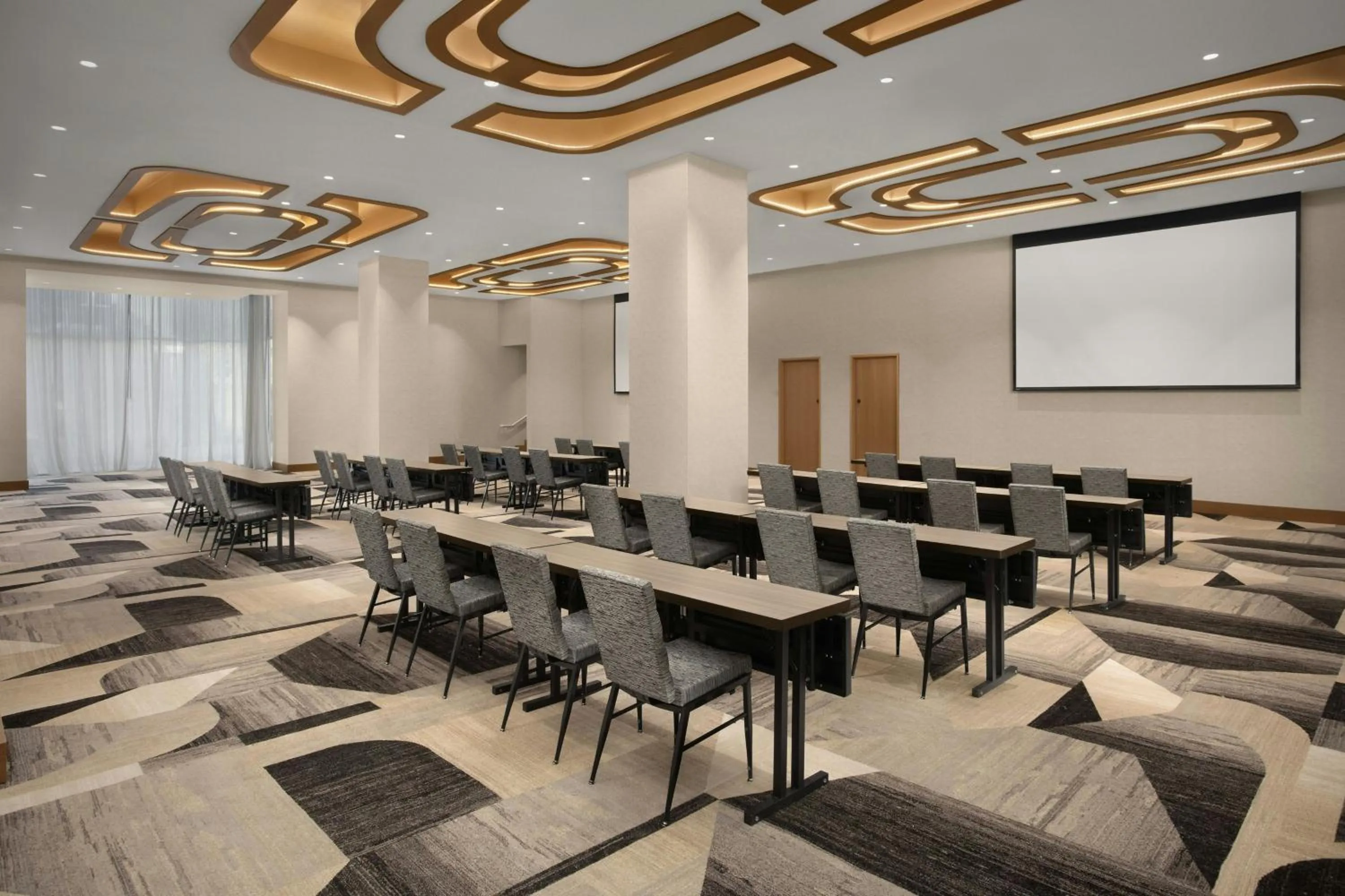 Meeting/conference room in Courtyard by Marriott San Diego Downtown Little Italy