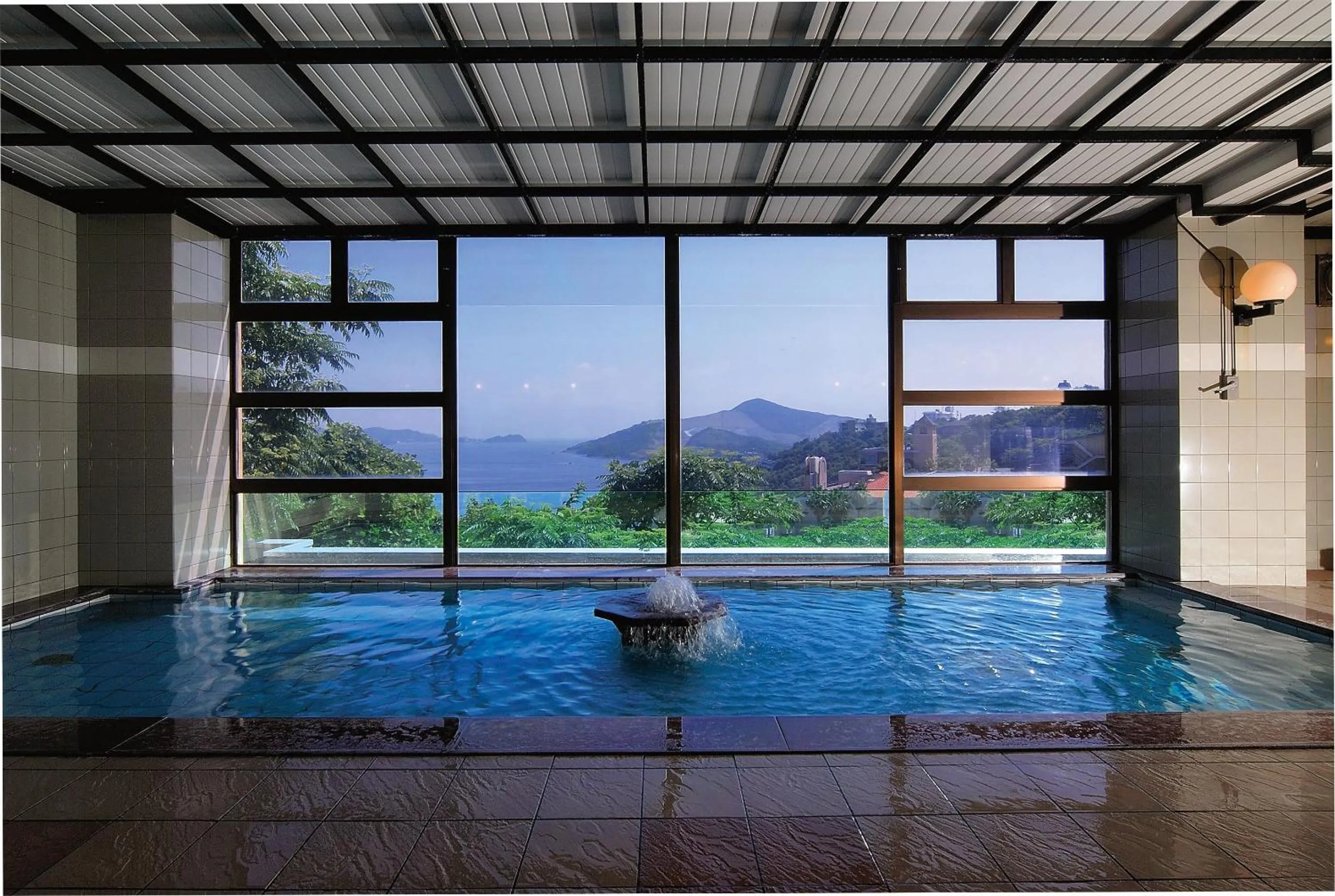 Hot Spring Bath in Toba View Hotel Hanashinju