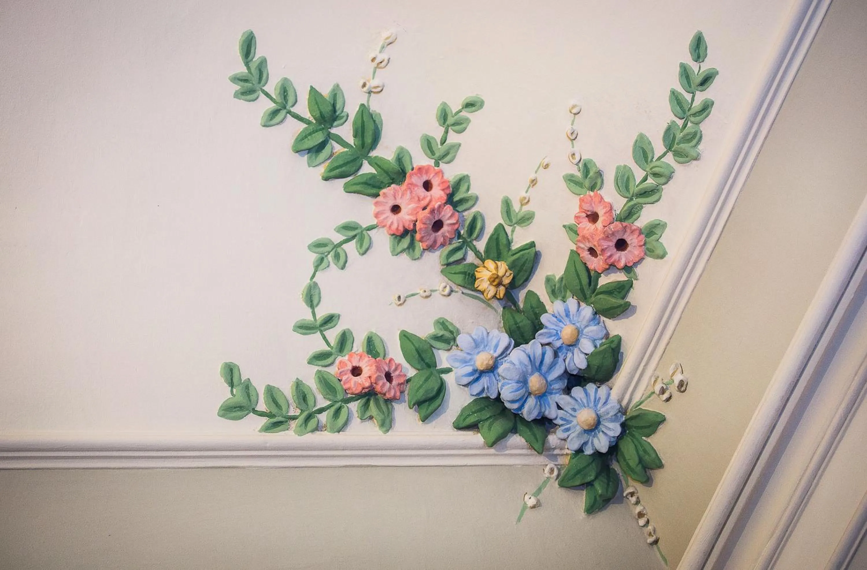 Decorative detail in Magione del Re