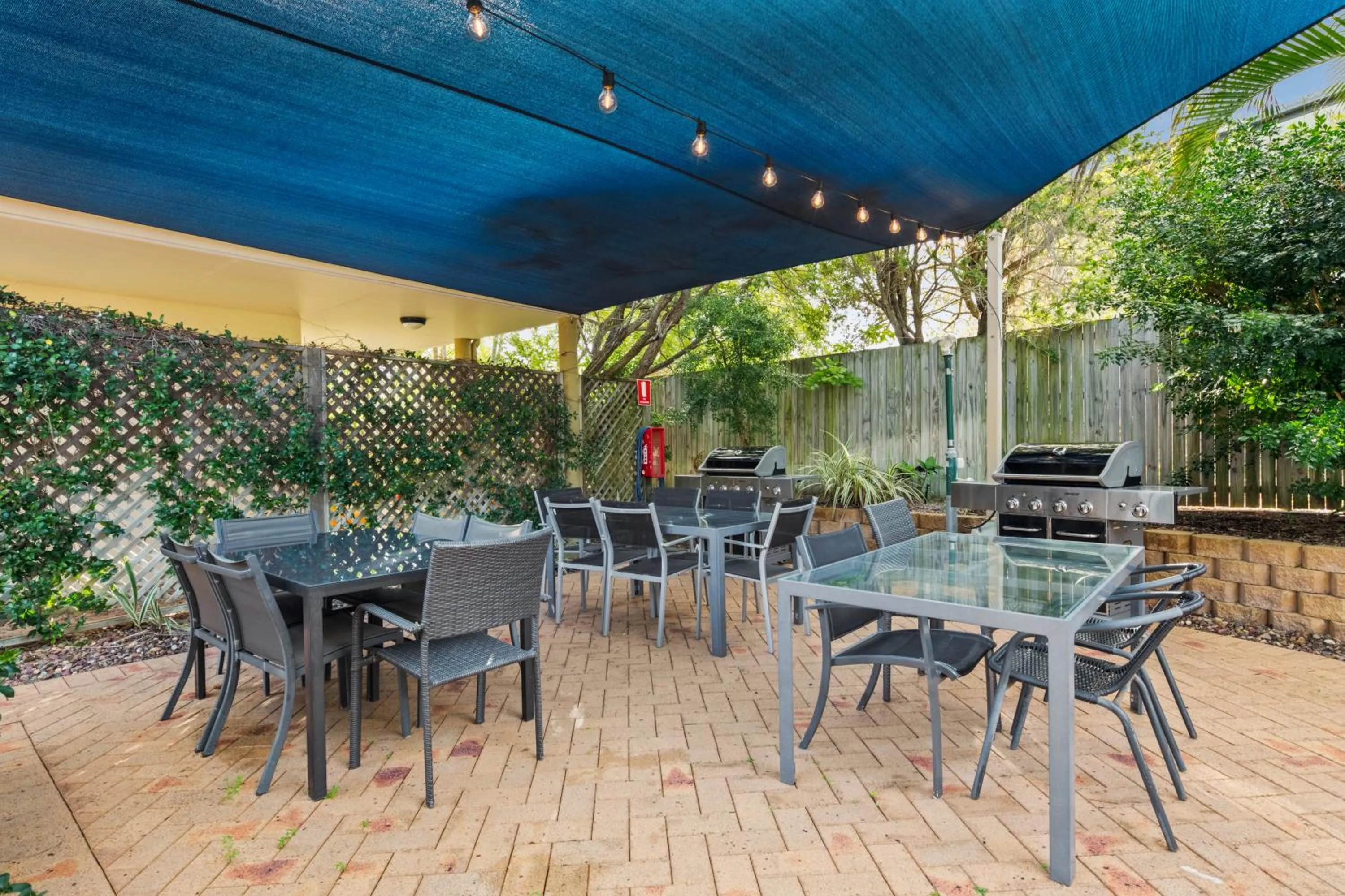 Arlia Sands Apartments