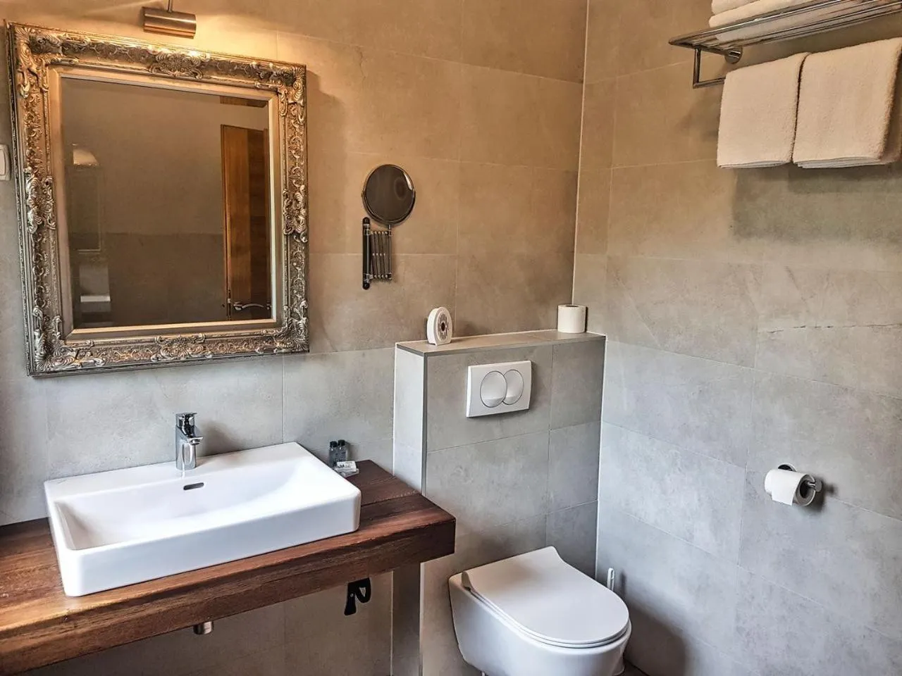 Bathroom in Plitvice Luxury Etno Garden