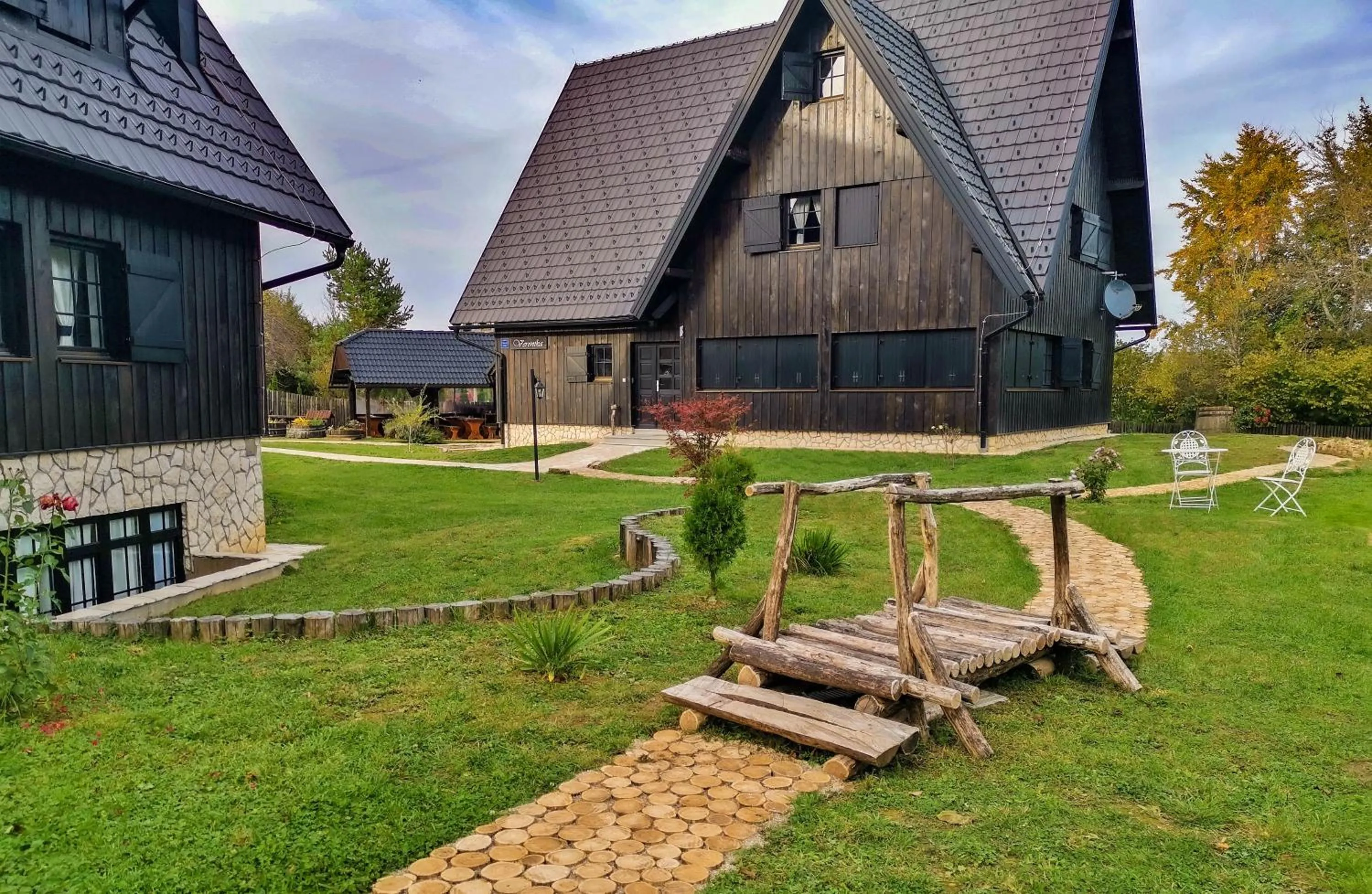 Garden in Plitvice Luxury Etno Garden