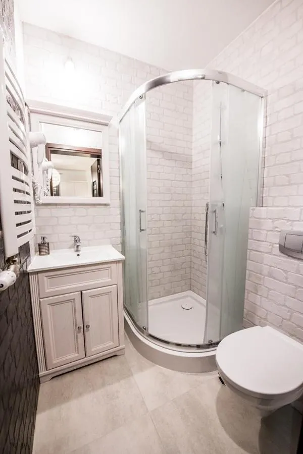 Shower in WILLA GALANTÓWKA