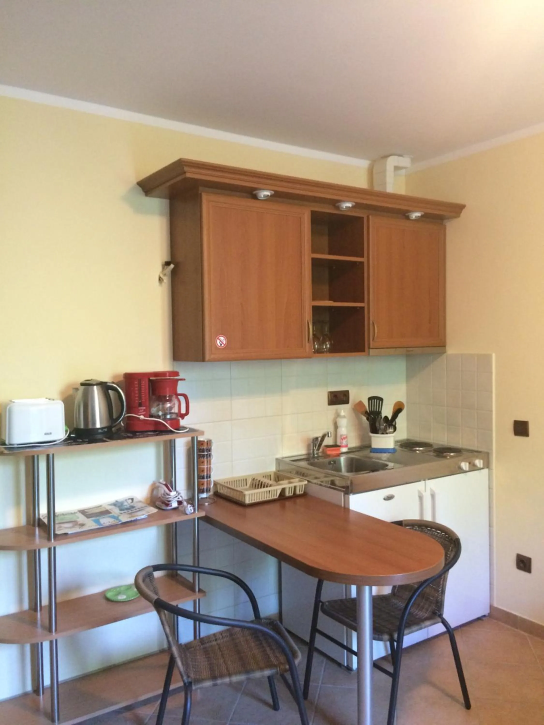 Coffee/tea facilities in Villa Allegra